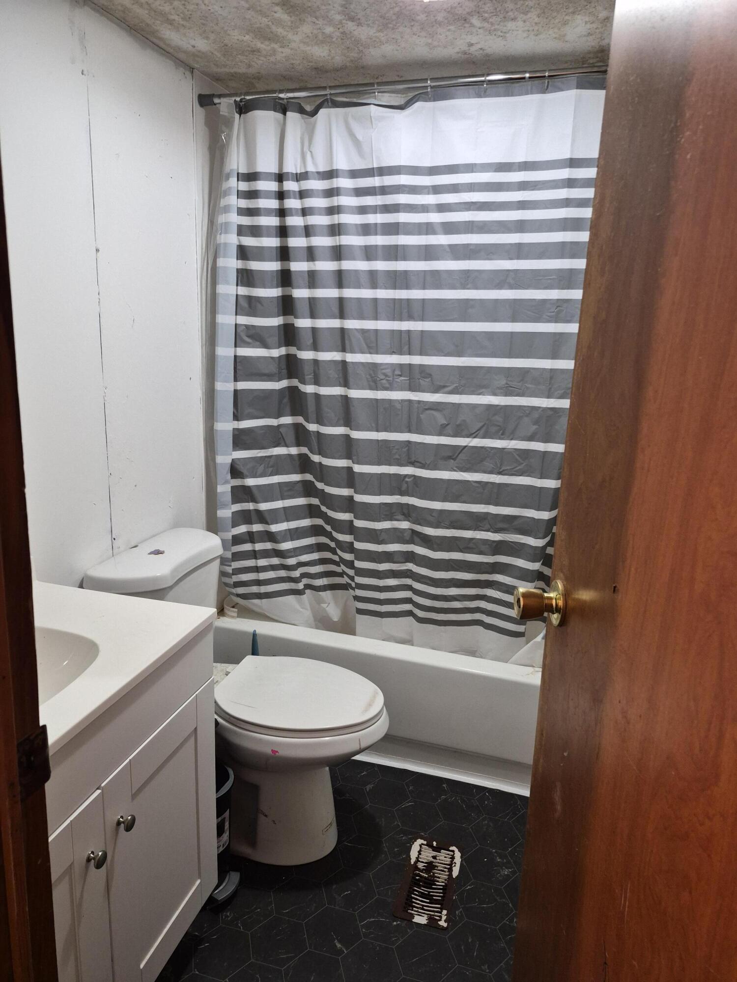 4107 E White River Drive Property Photo 10