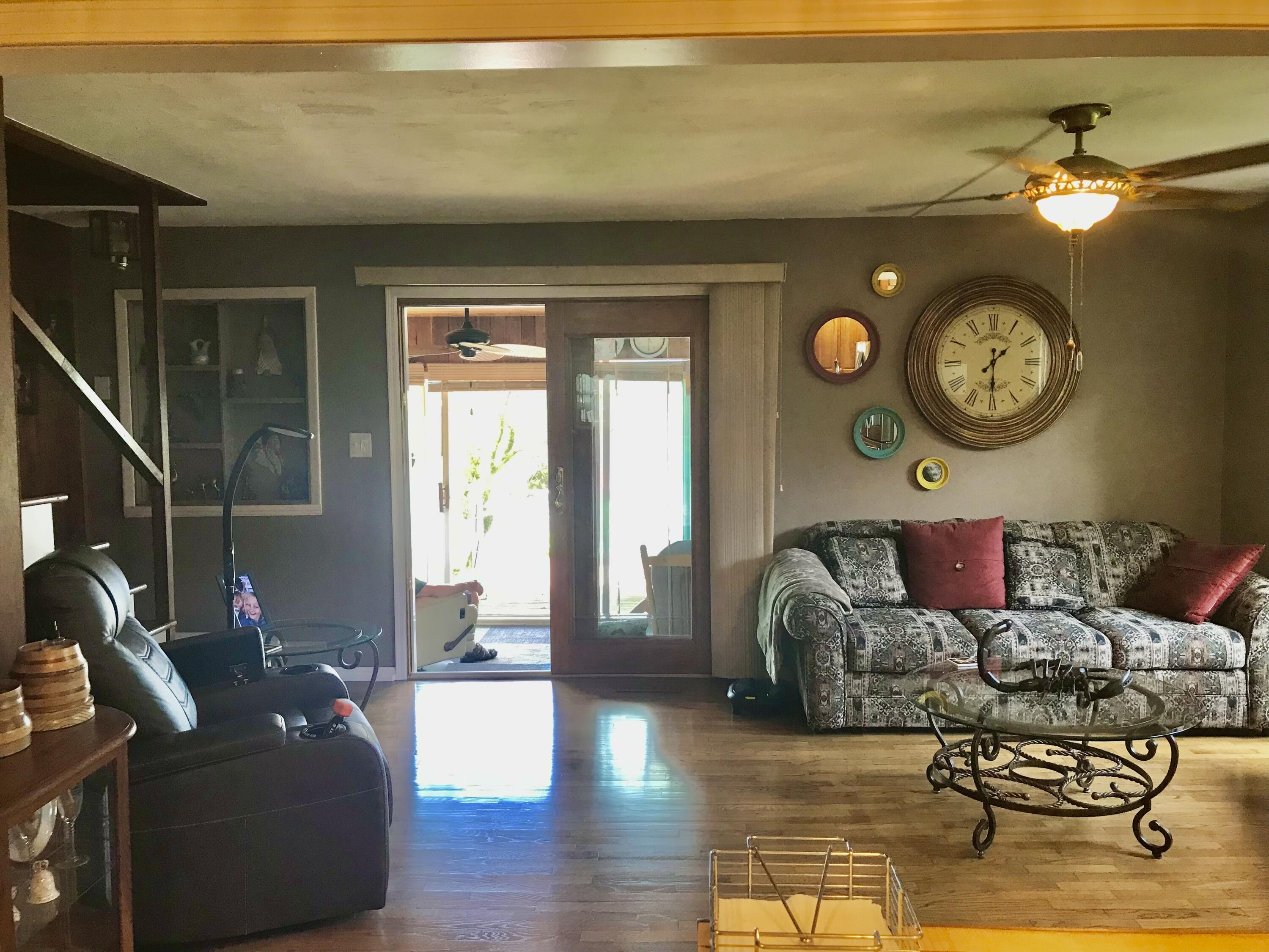16218 East Lake Drive Property Photo 9