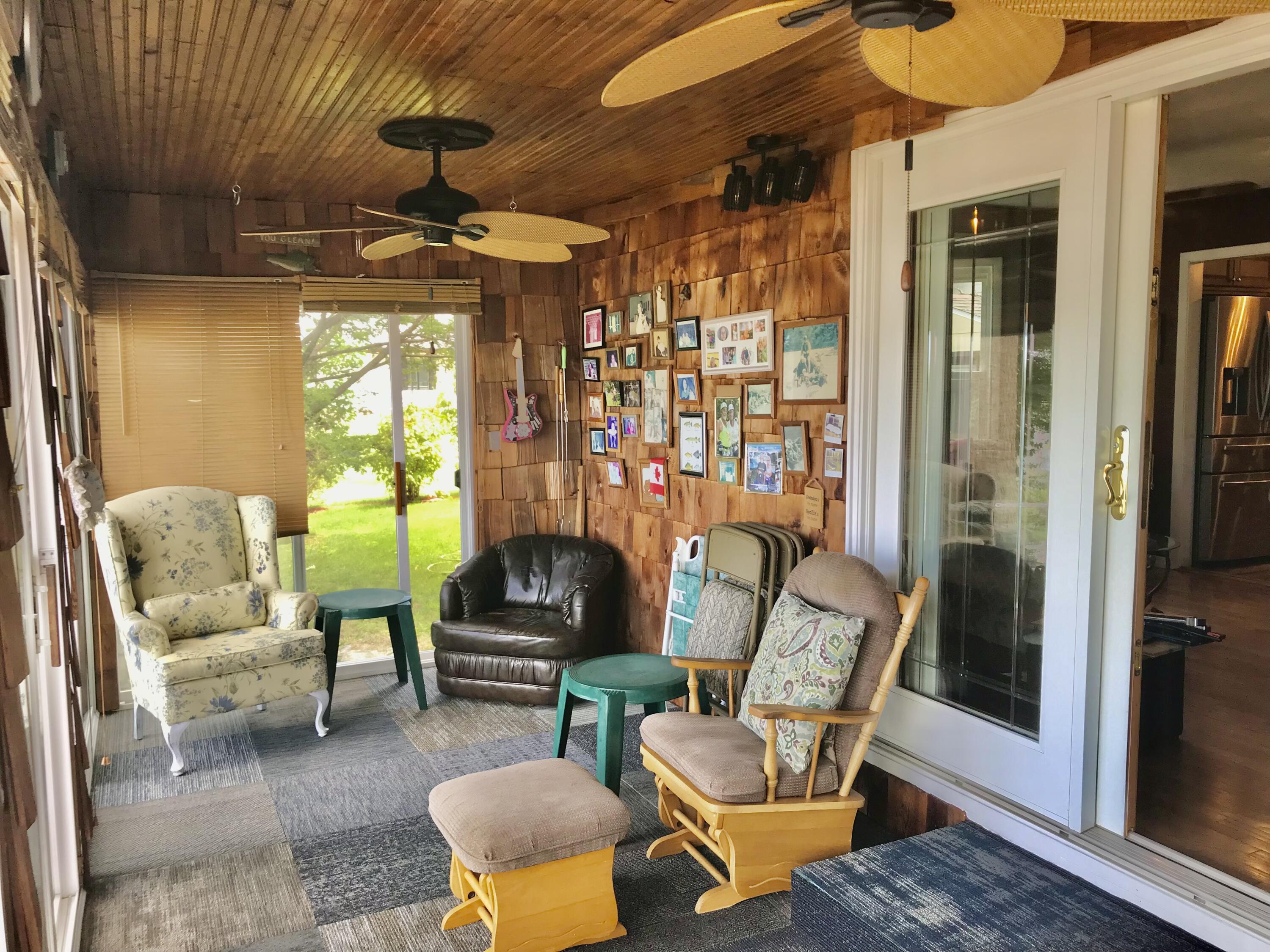 16218 East Lake Drive Property Photo 14