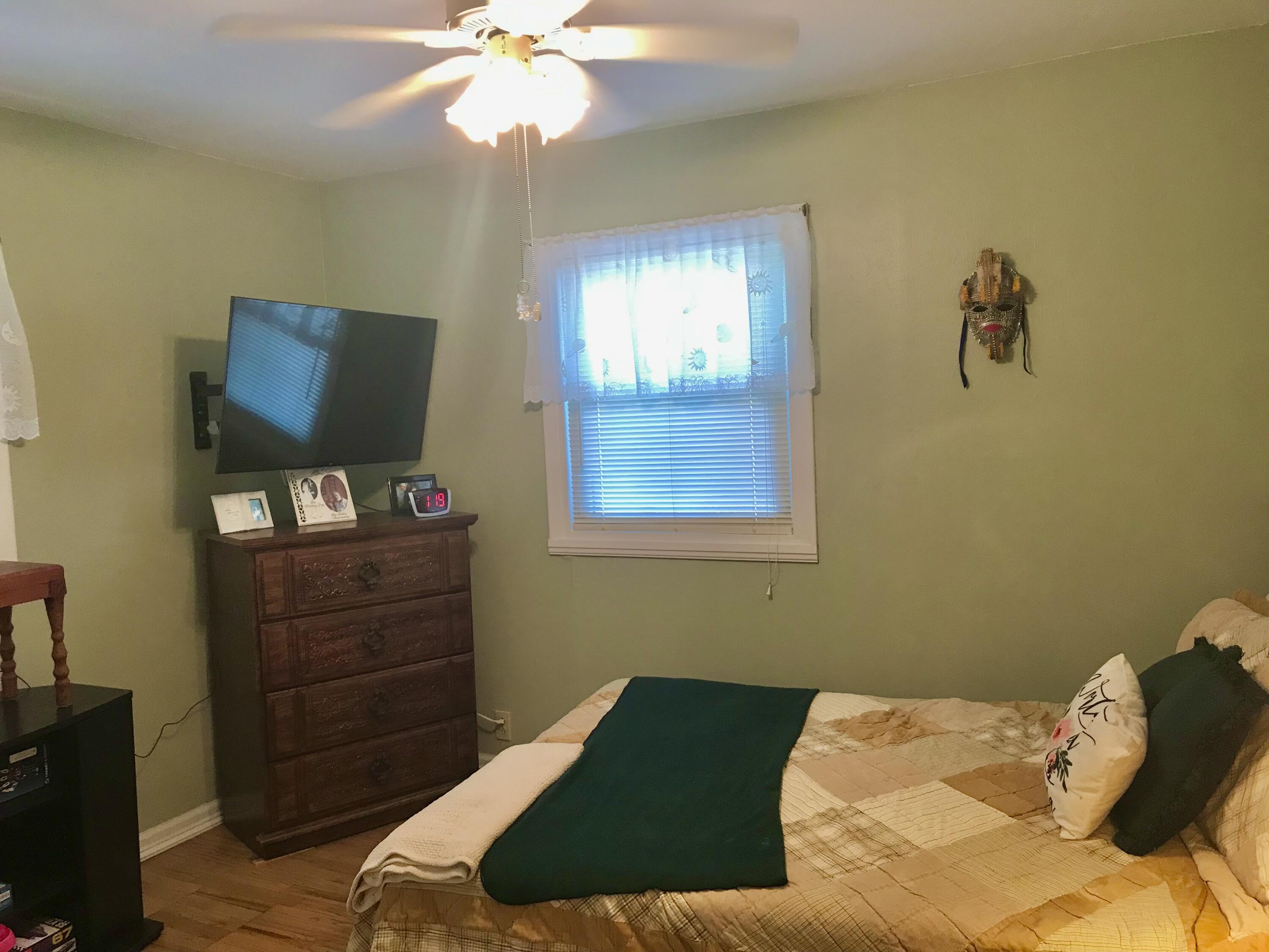16218 East Lake Drive Property Photo 18