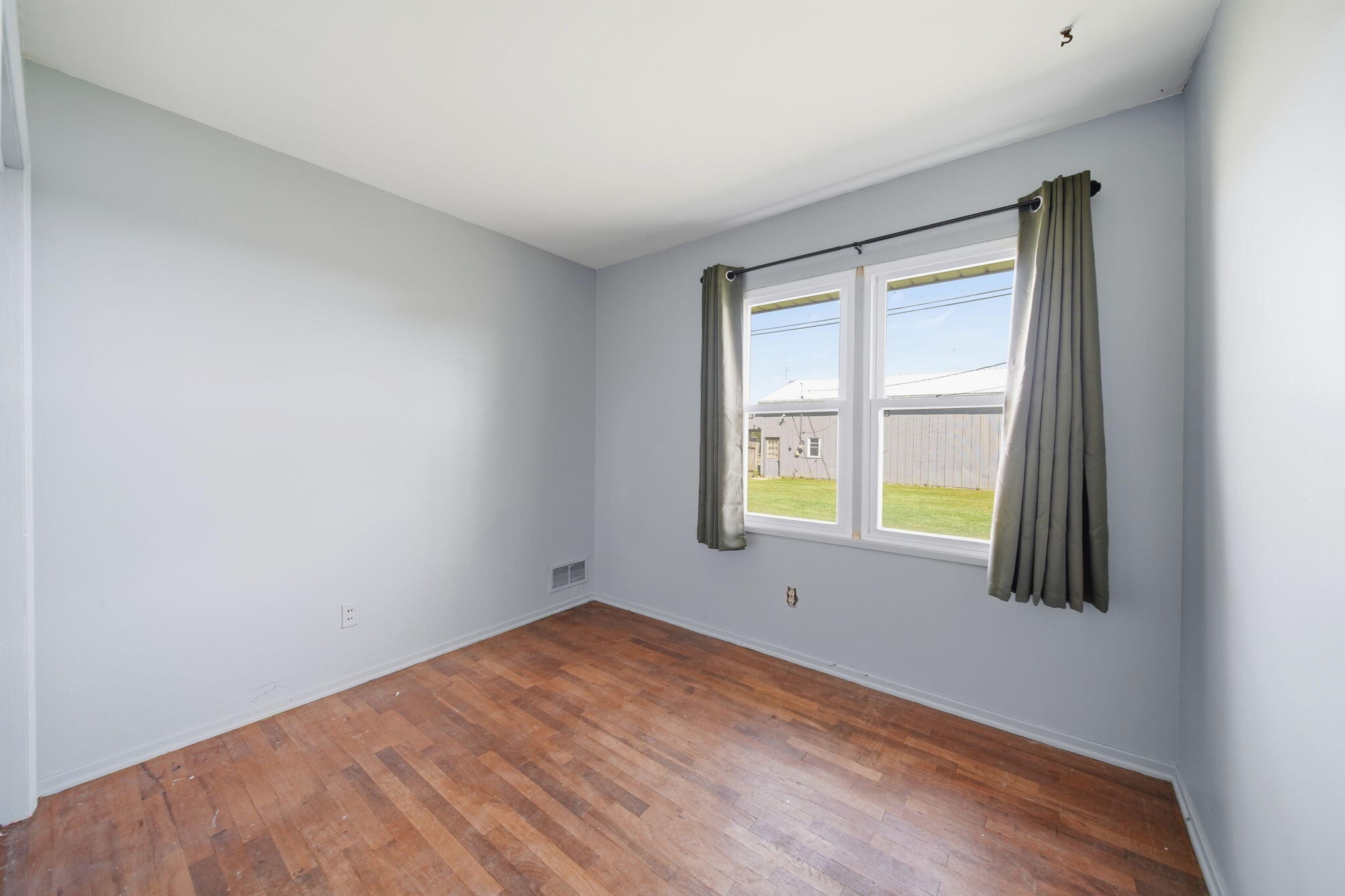 11024 Dennison Road Property Photo 15