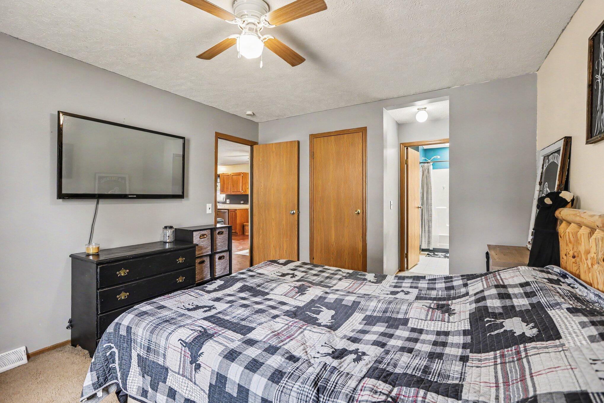 321 Wright Street Property Photo 15