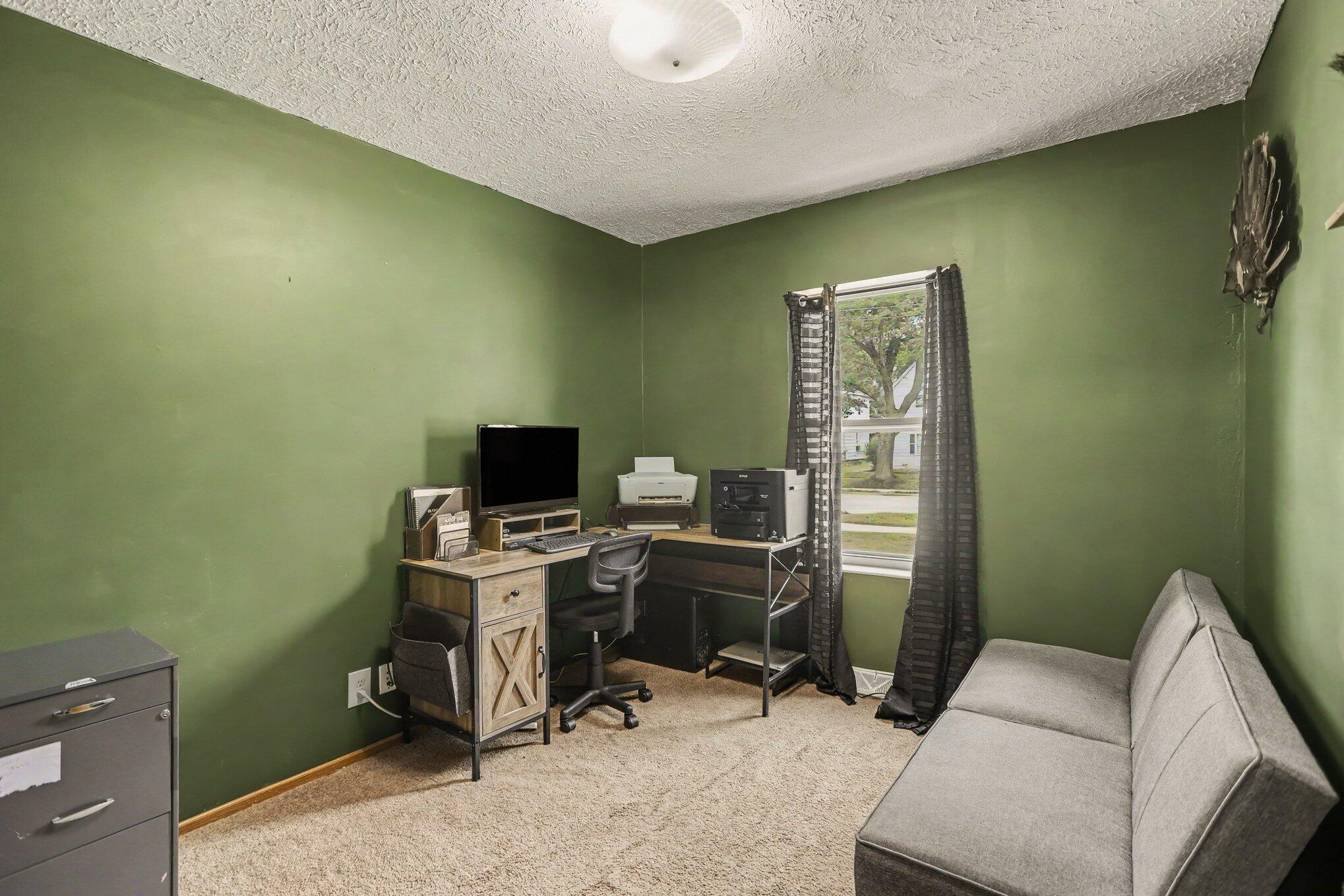 321 Wright Street Property Photo 18