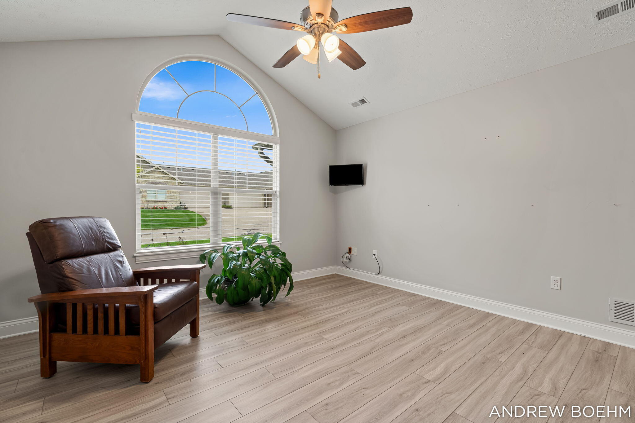 1220 Waterwalk Drive Property Photo 24