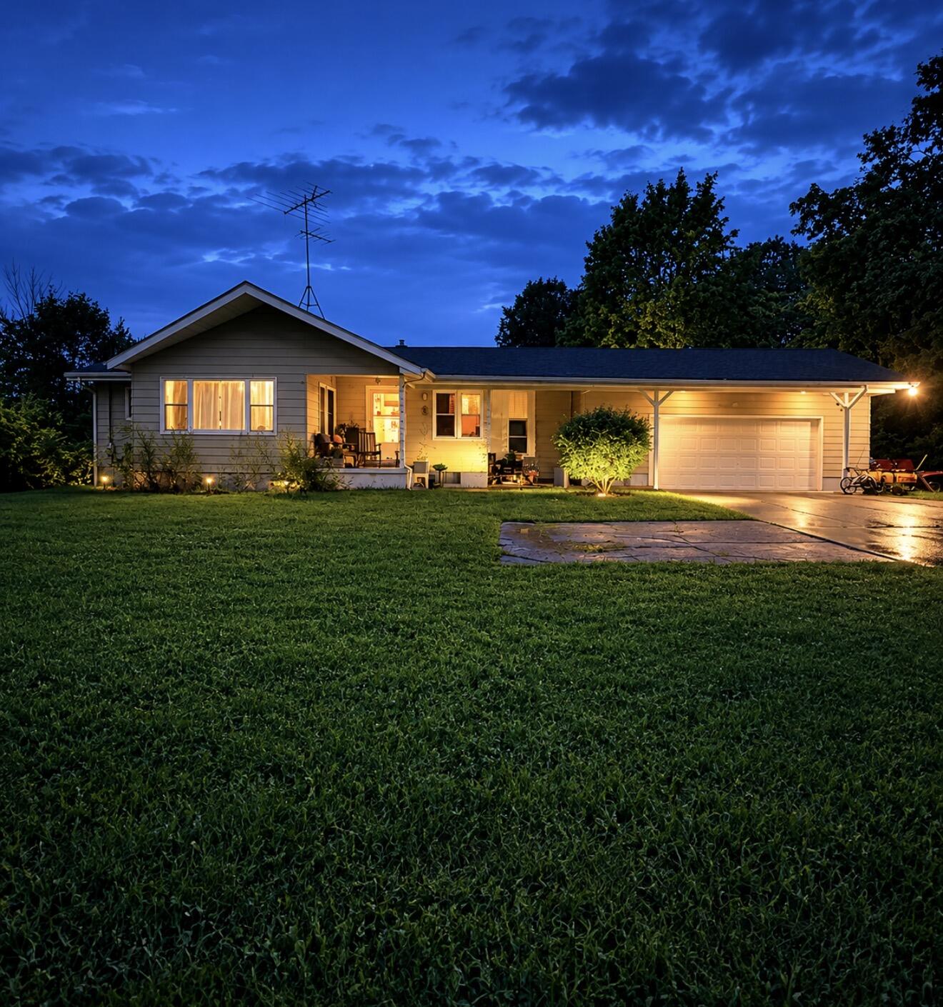 12215 Leonard Road Property Photo 1
