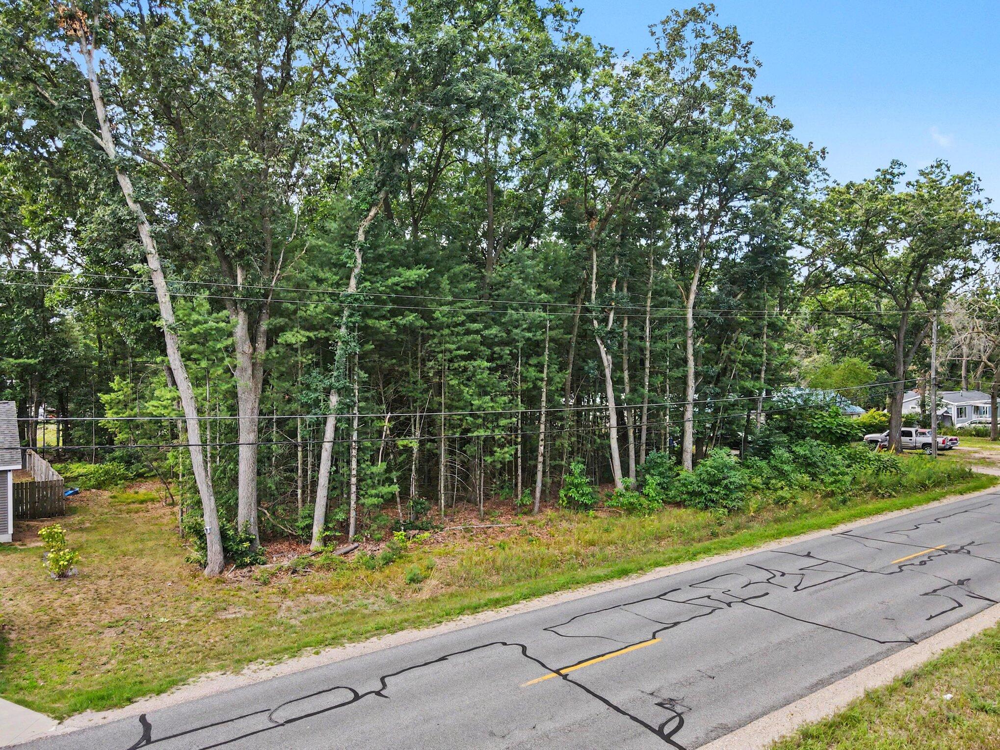 6623 Hall Road Property Photo 7