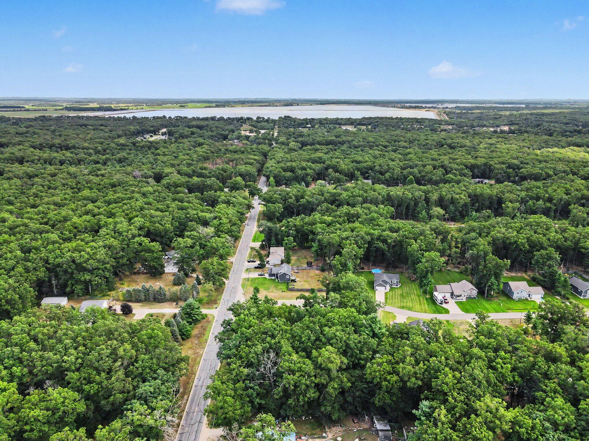 6623 Hall Road Property Photo 14