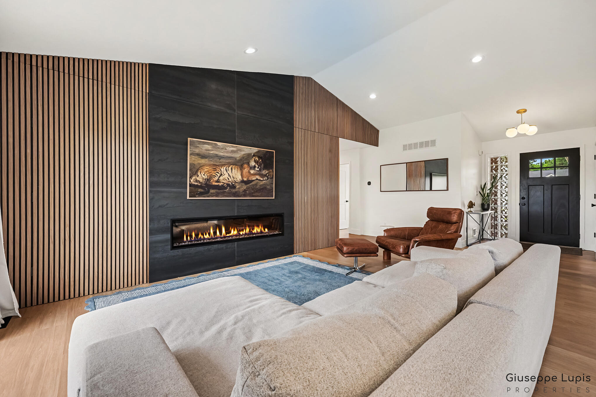 5870 Terrace Ridge Drive Ne Property Photo 11
