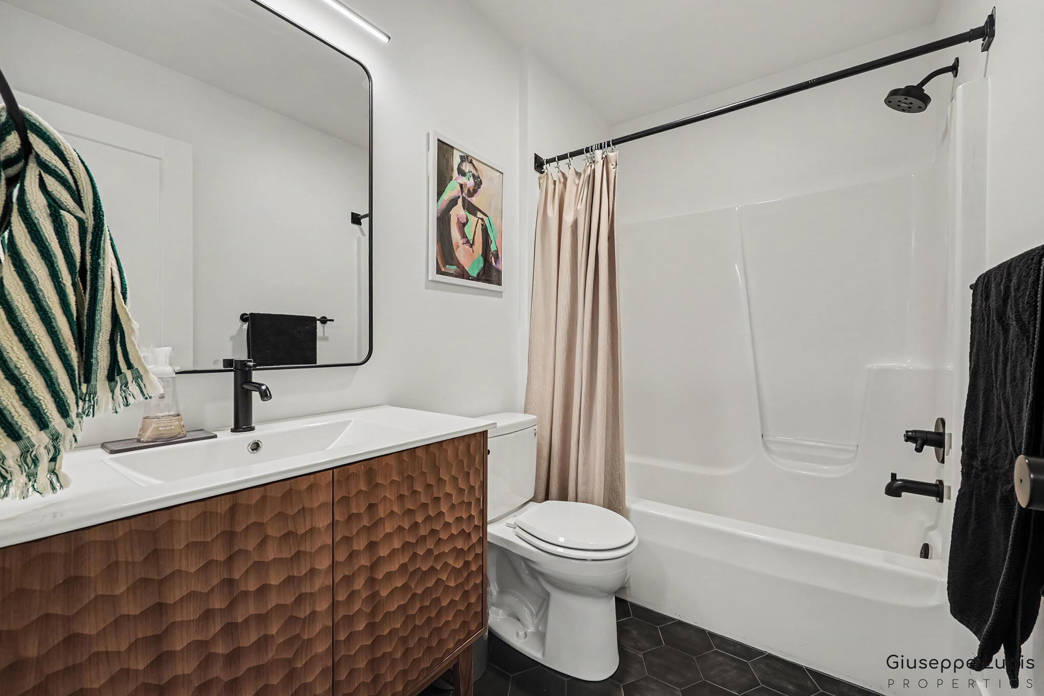 5870 Terrace Ridge Drive Ne Property Photo 18