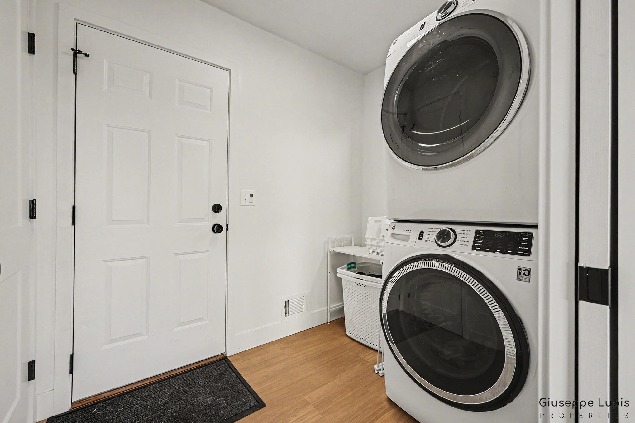 5870 Terrace Ridge Drive Ne Property Photo 20