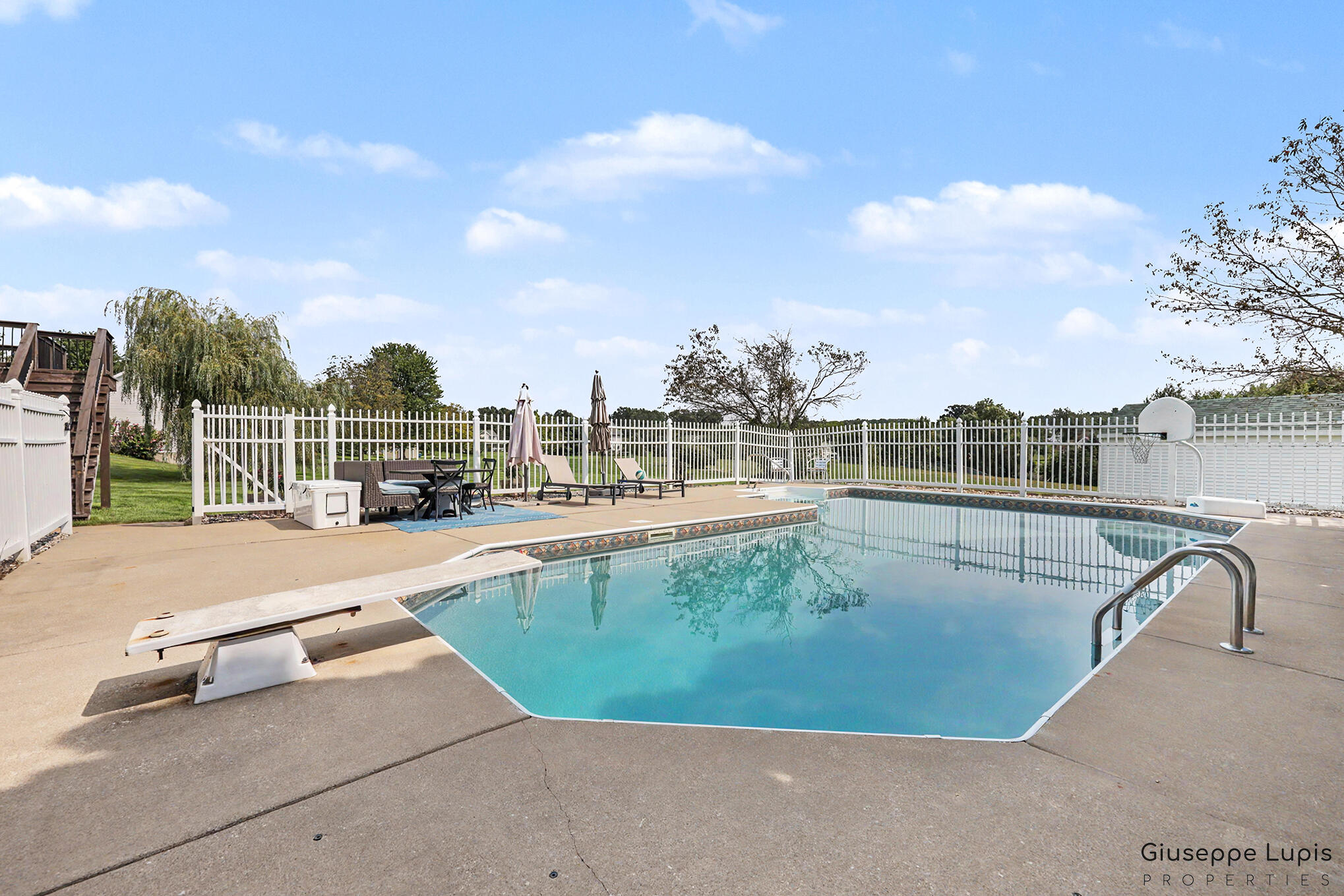 5870 Terrace Ridge Drive Ne Property Photo 35