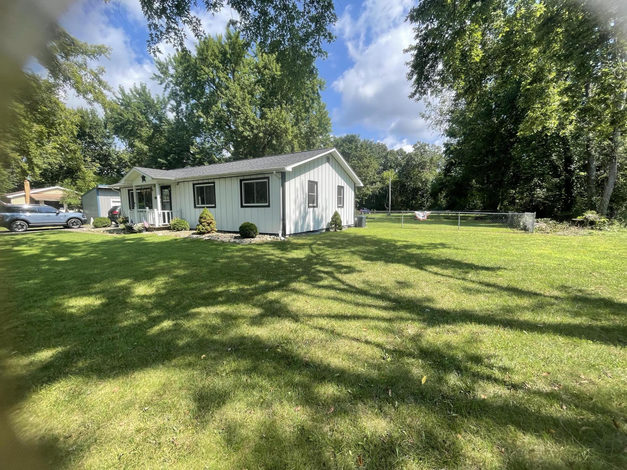 28624 Wilson Drive Property Photo 3