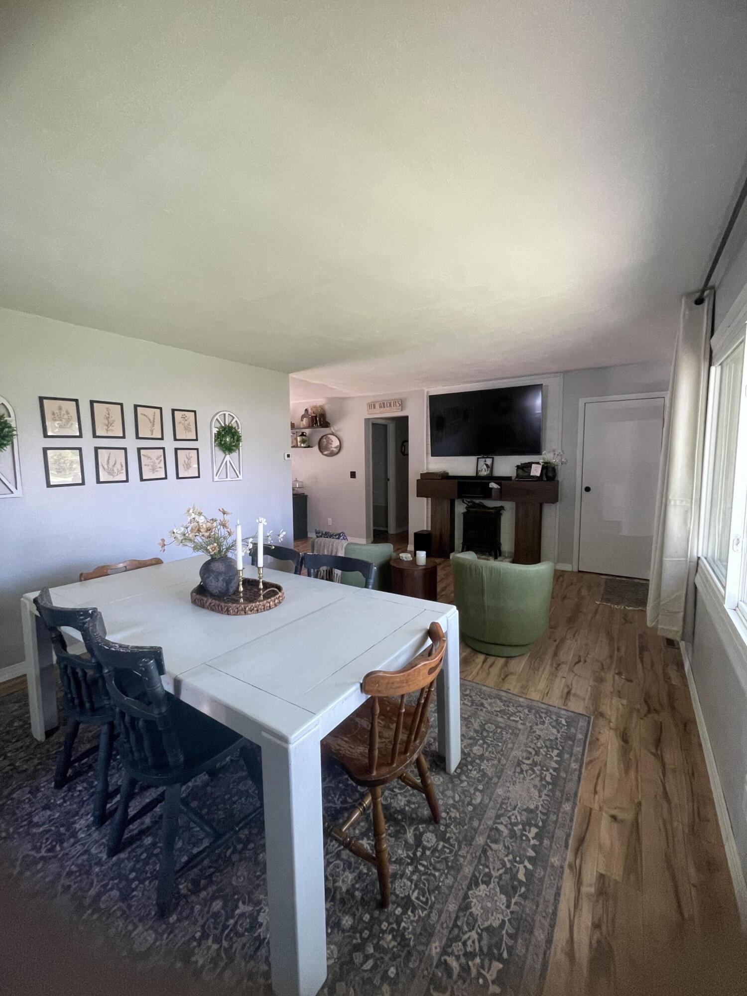 28624 Wilson Drive Property Photo 14