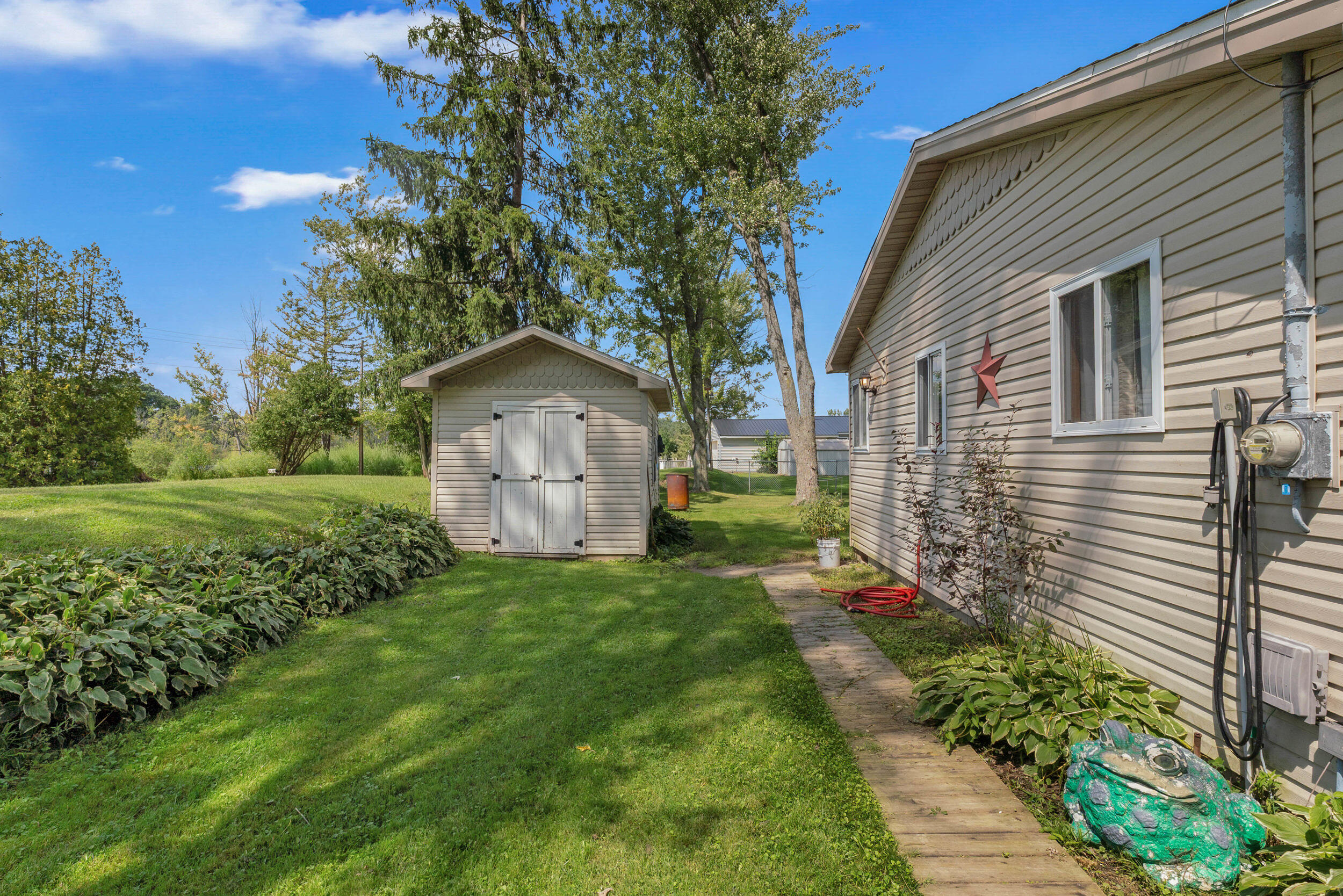 5343 Beverly Drive Property Photo 6
