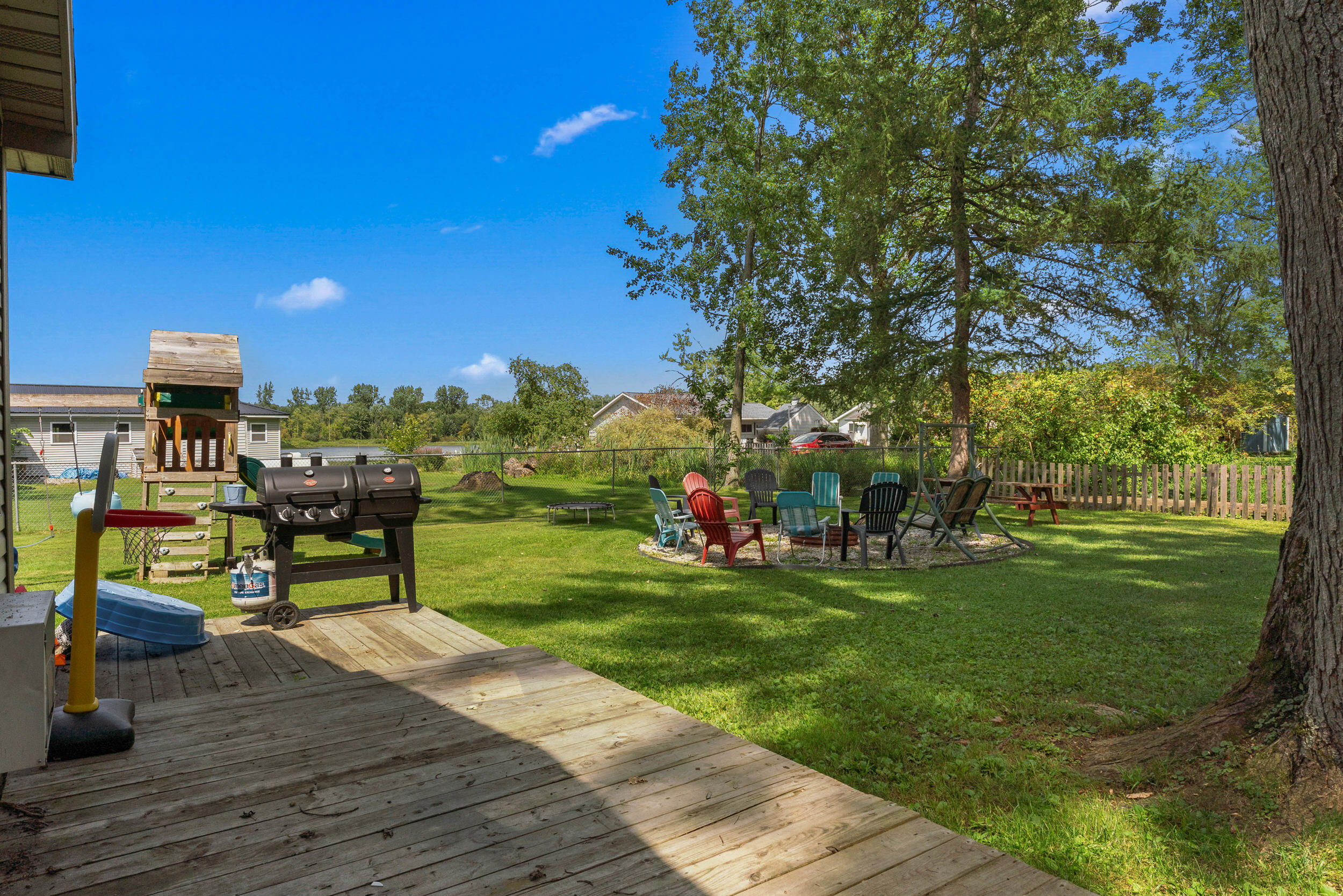 5343 Beverly Drive Property Photo 7