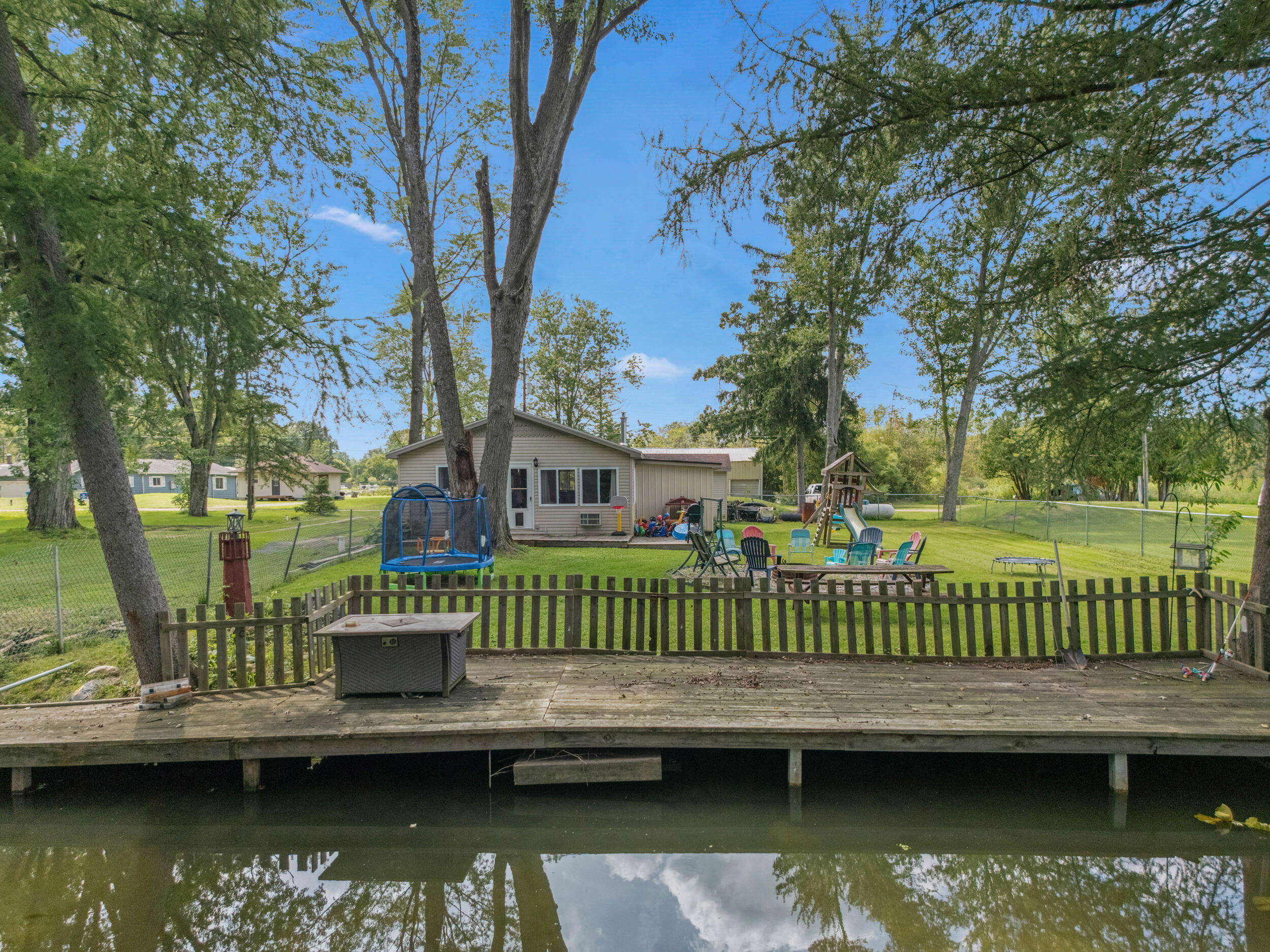 5343 Beverly Drive Property Photo 13