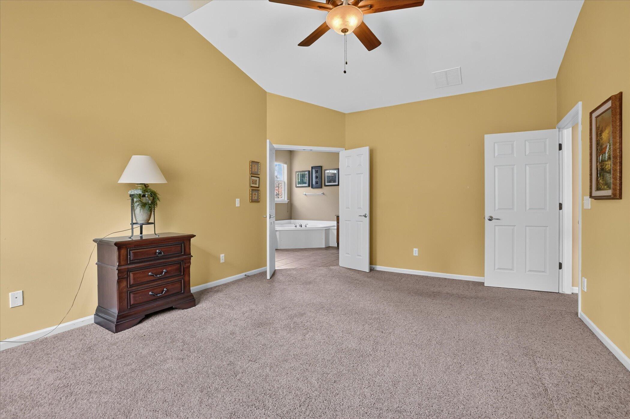 4240 Merriman Loop Property Photo 25