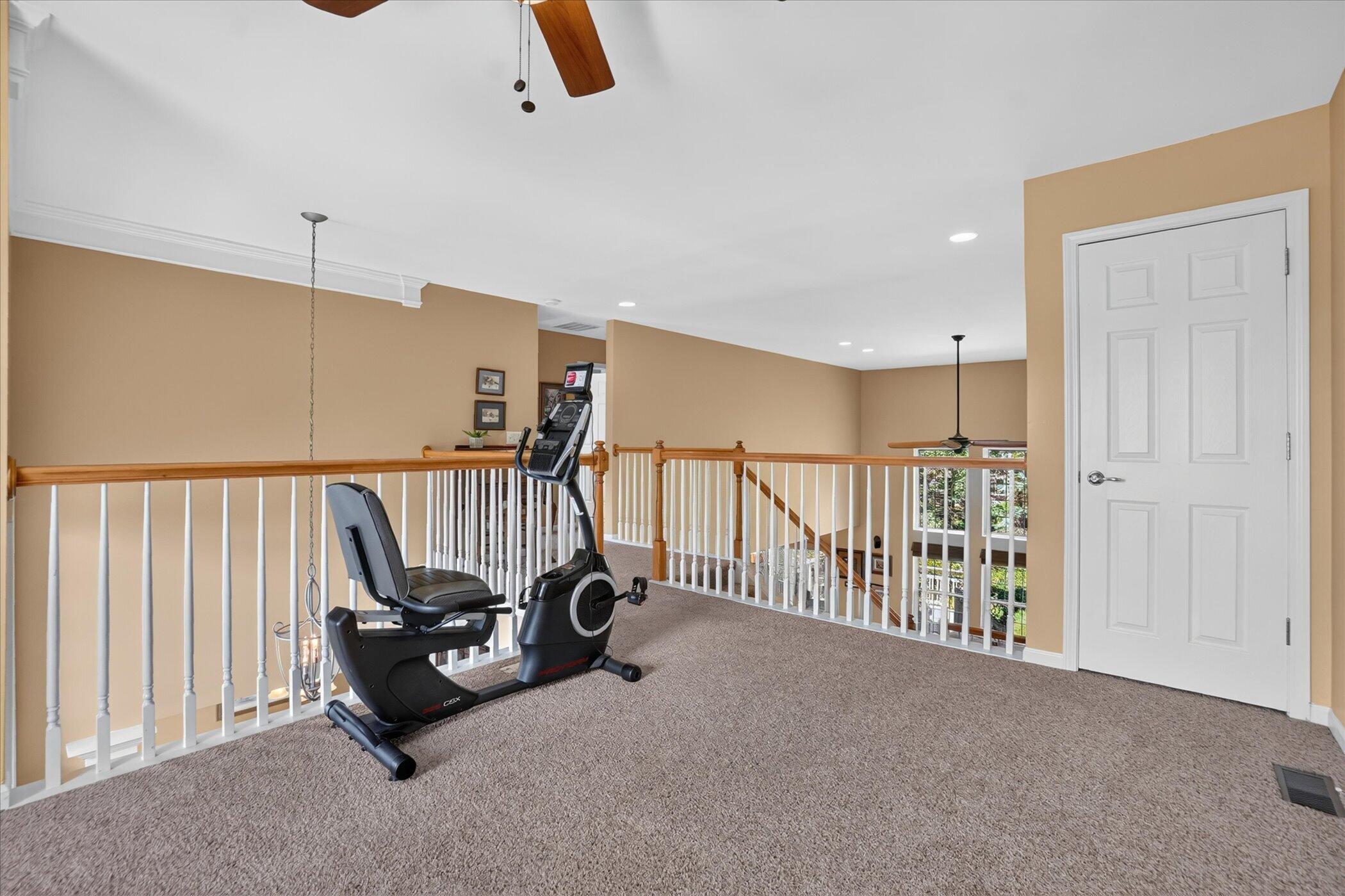 4240 Merriman Loop Property Photo 33