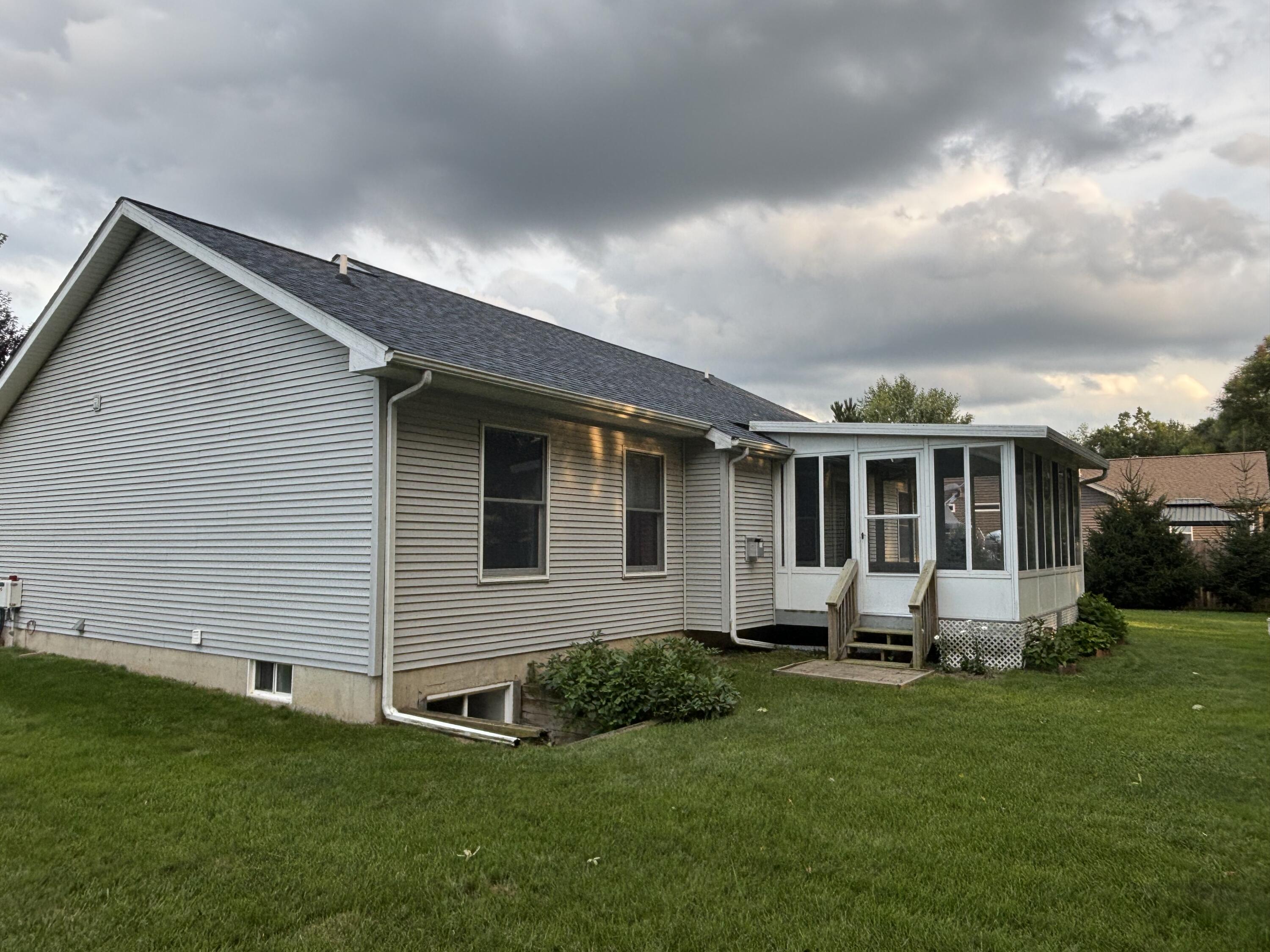 1318 Catsyl Road Property Photo 3