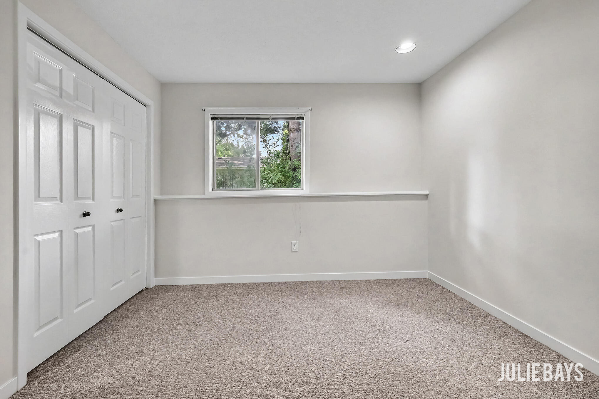 6631 Runway Court Sw Property Photo 18