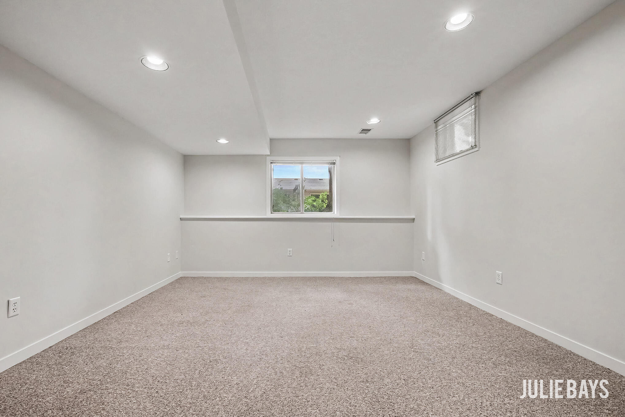 6631 Runway Court Sw Property Photo 20