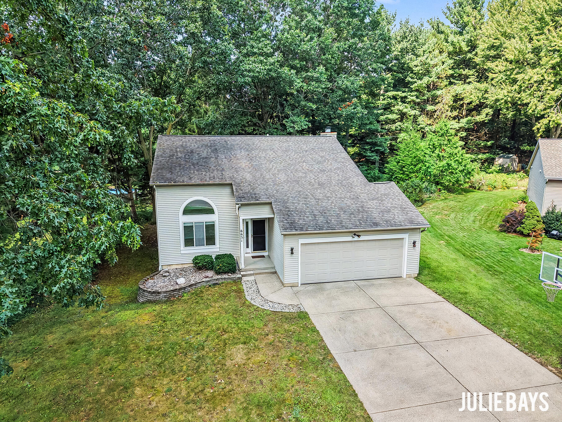 6631 Runway Court Sw Property Photo 22