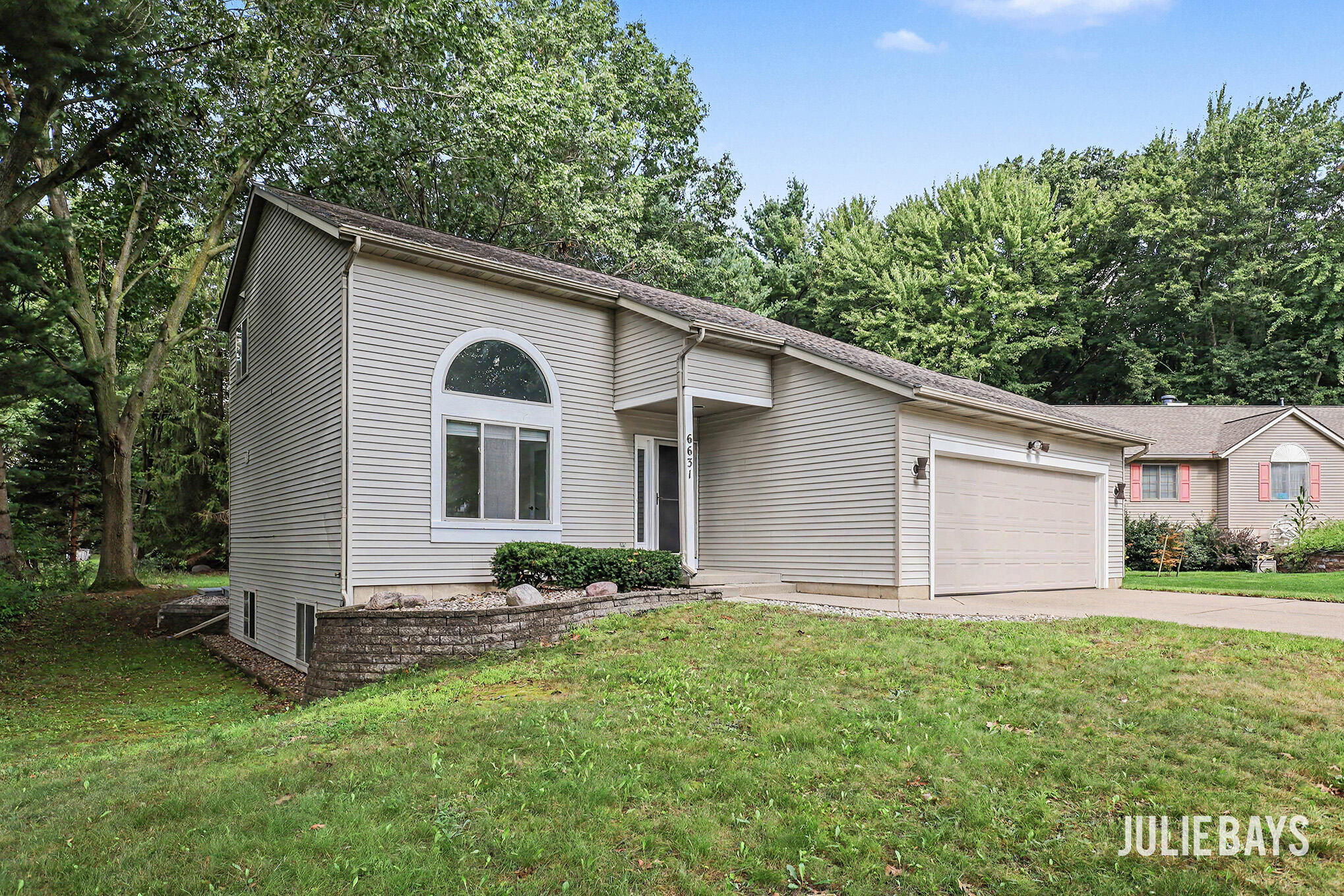 6631 Runway Court Sw Property Photo 23