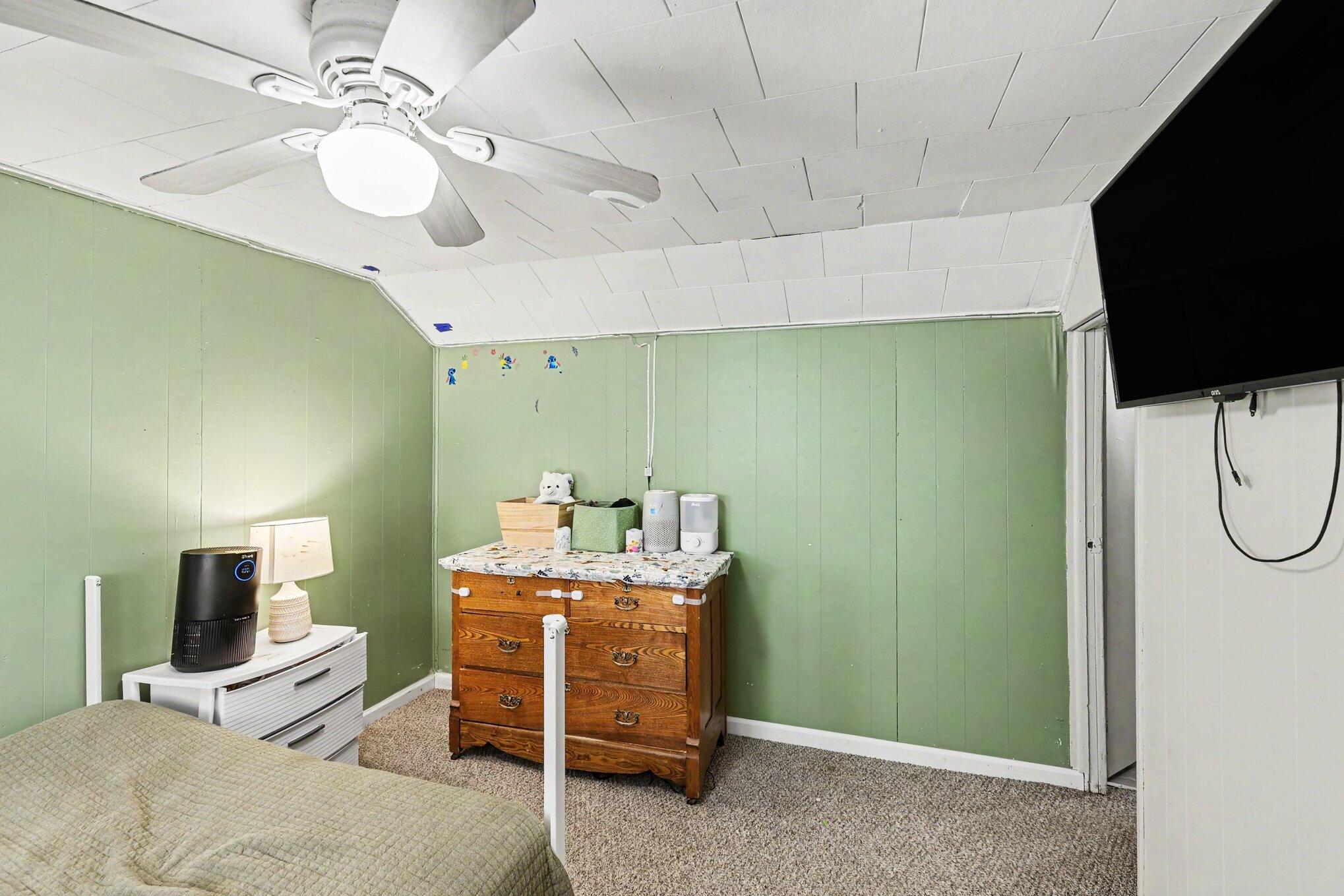 2347 Lansing Avenue Property Photo 11
