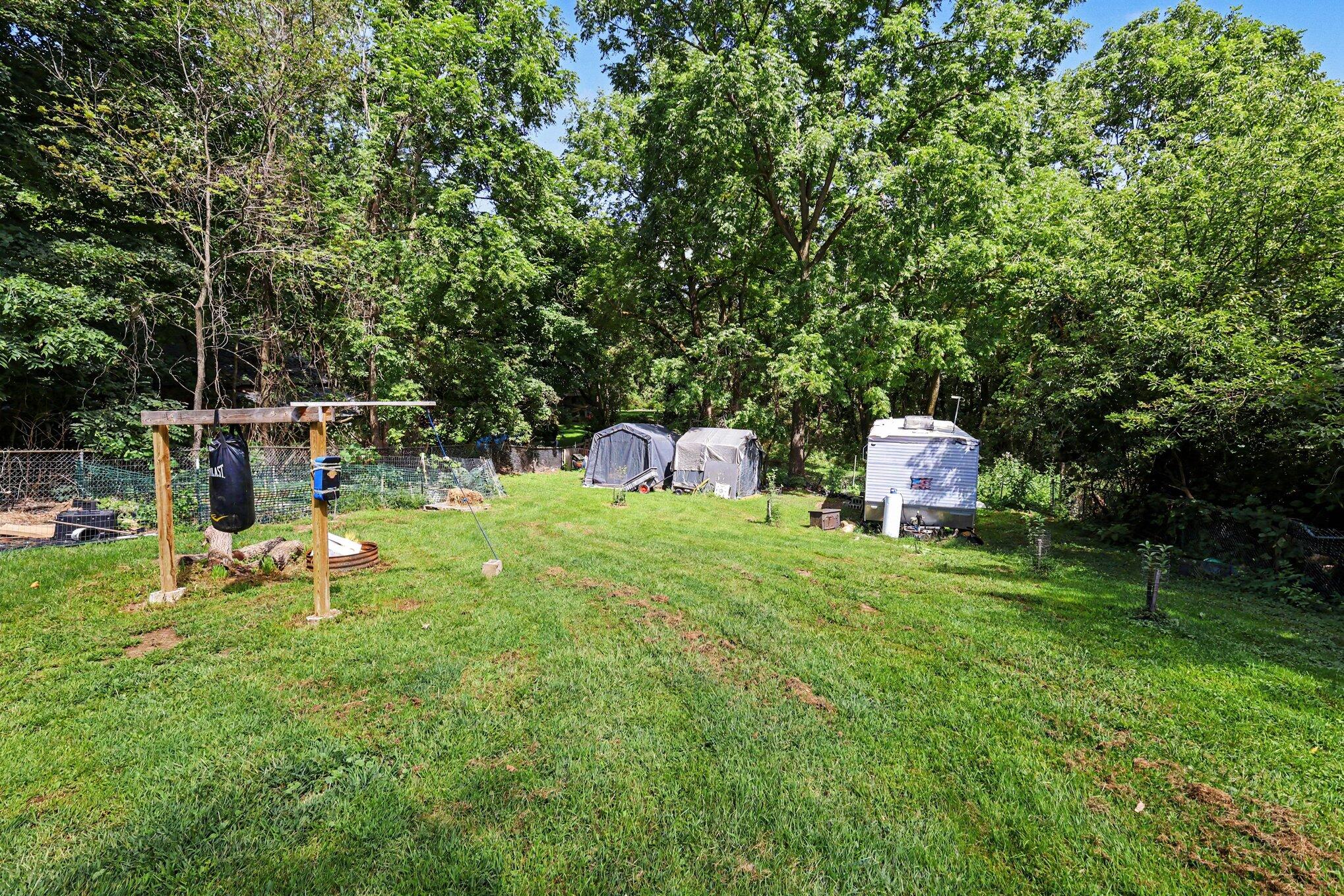 2347 Lansing Avenue Property Photo 15