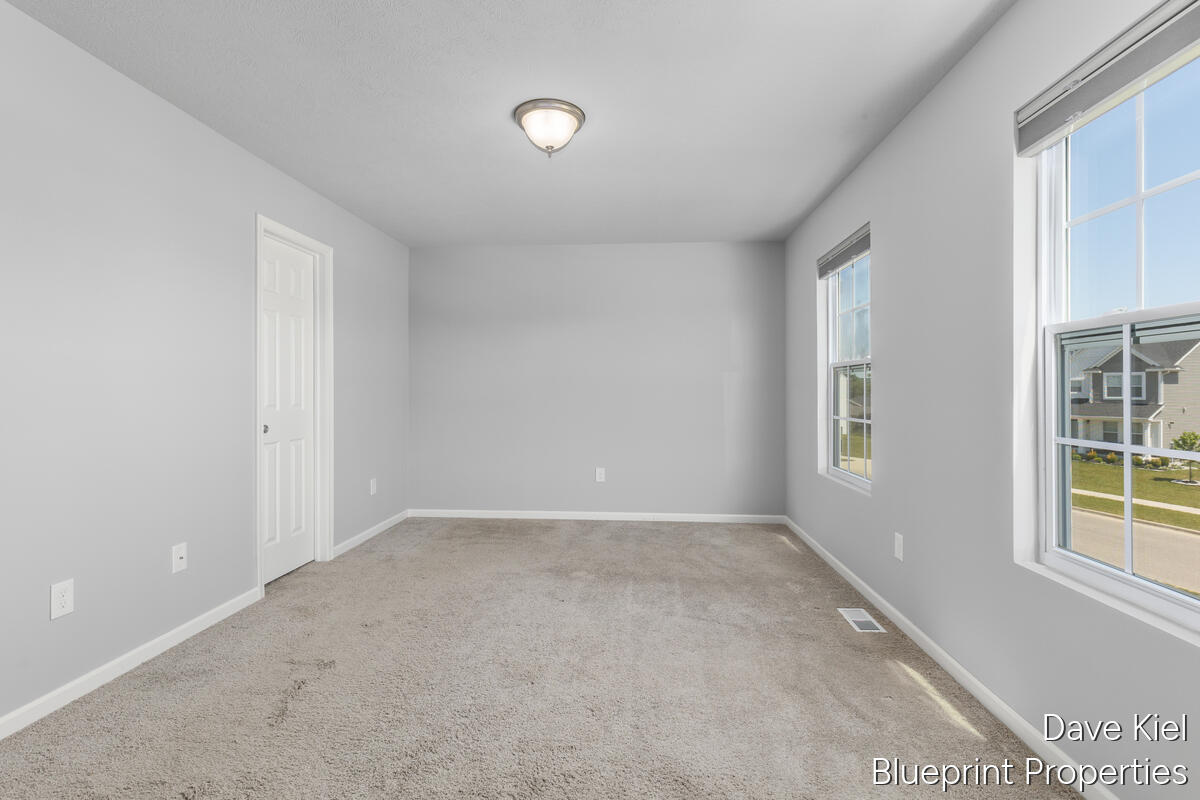 445 Oak View Drive Property Photo 19