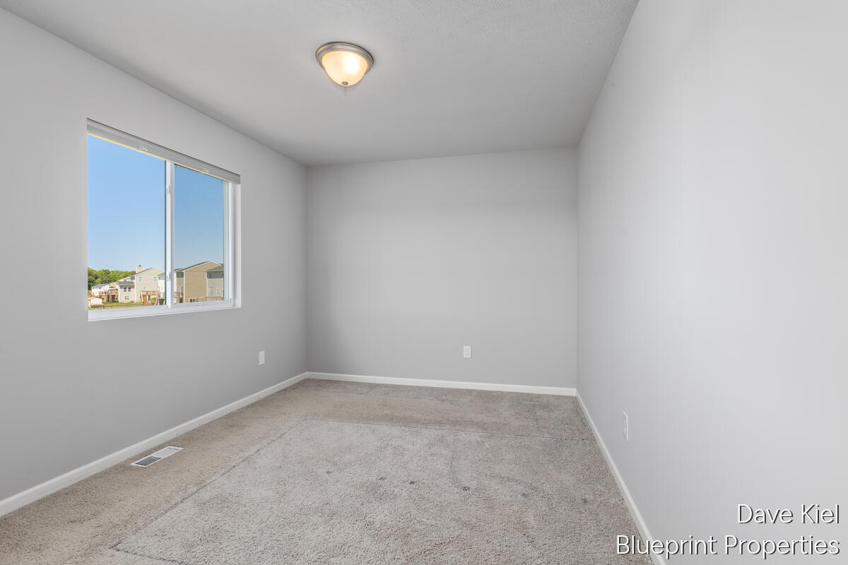445 Oak View Drive Property Photo 22