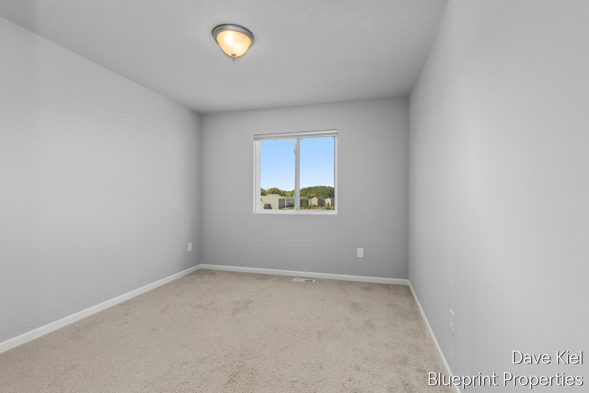 445 Oak View Drive Property Photo 23