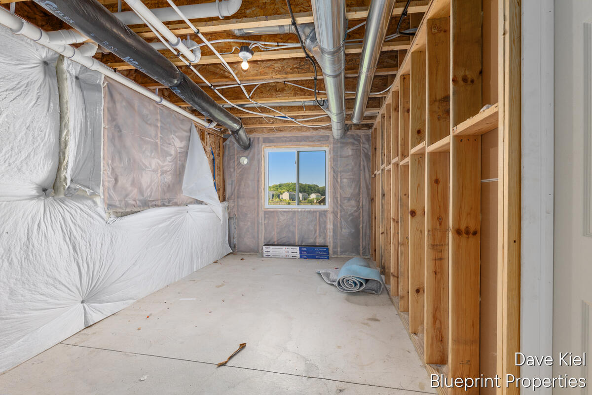 445 Oak View Drive Property Photo 27