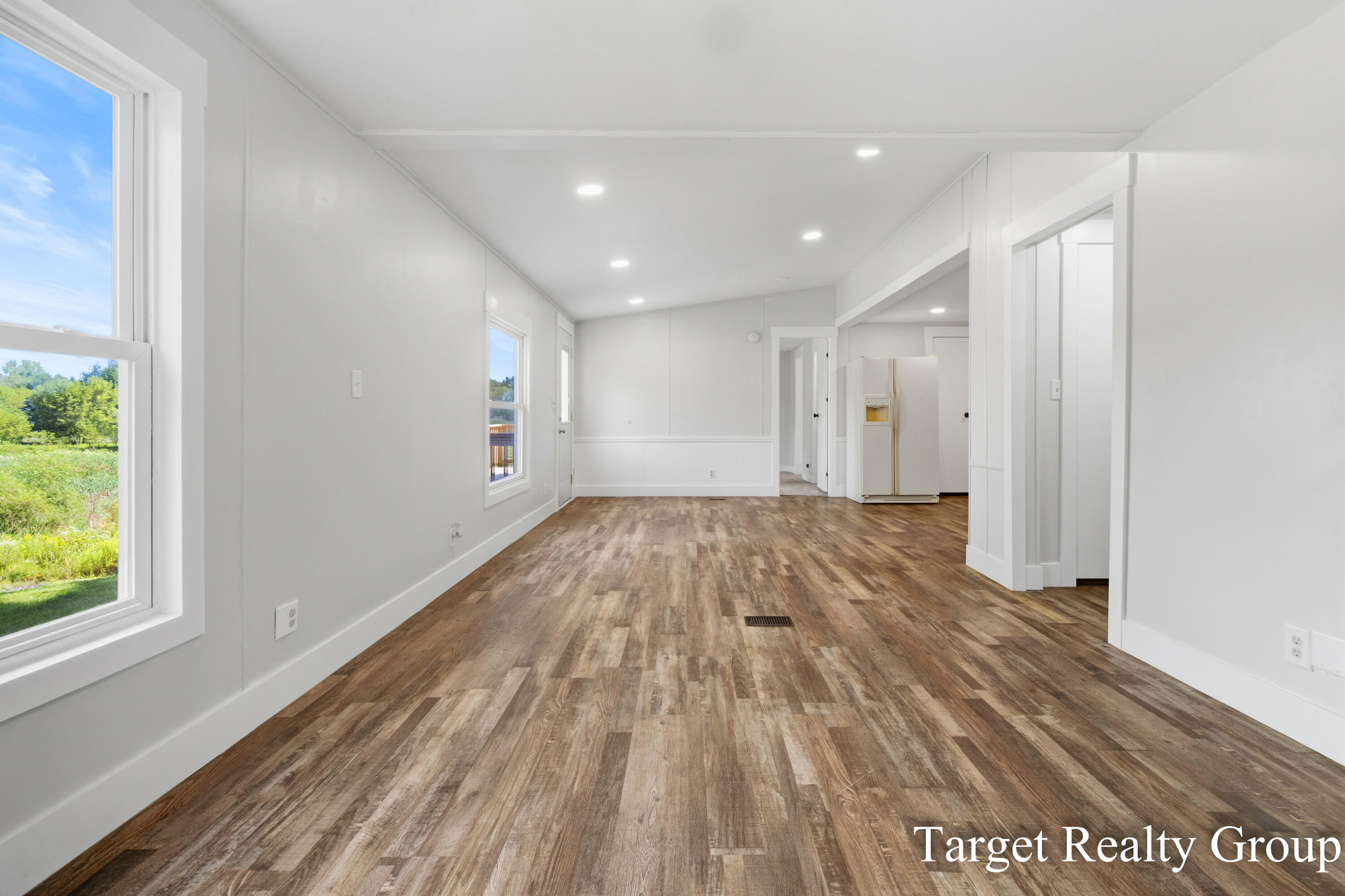 5516 Bartonville Road Property Photo 8