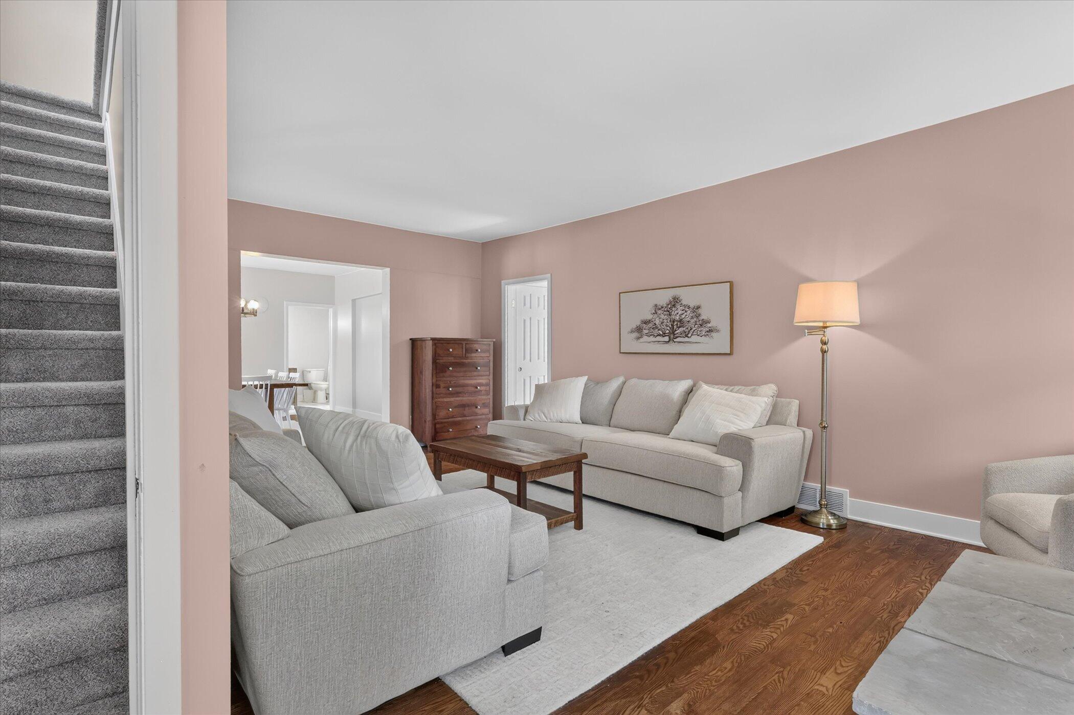 6816 Division Avenue N Property Photo 5
