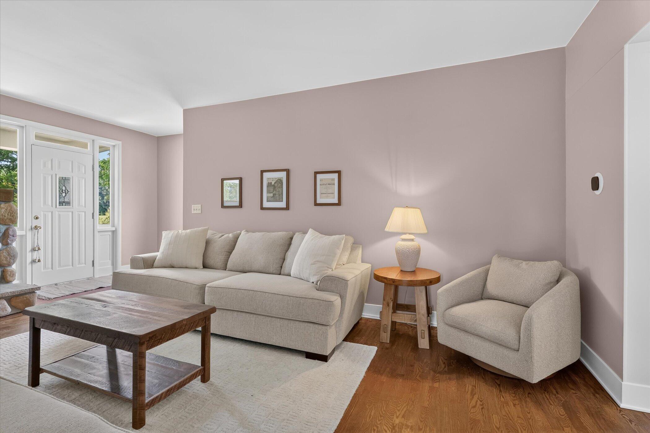 6816 Division Avenue N Property Photo 8