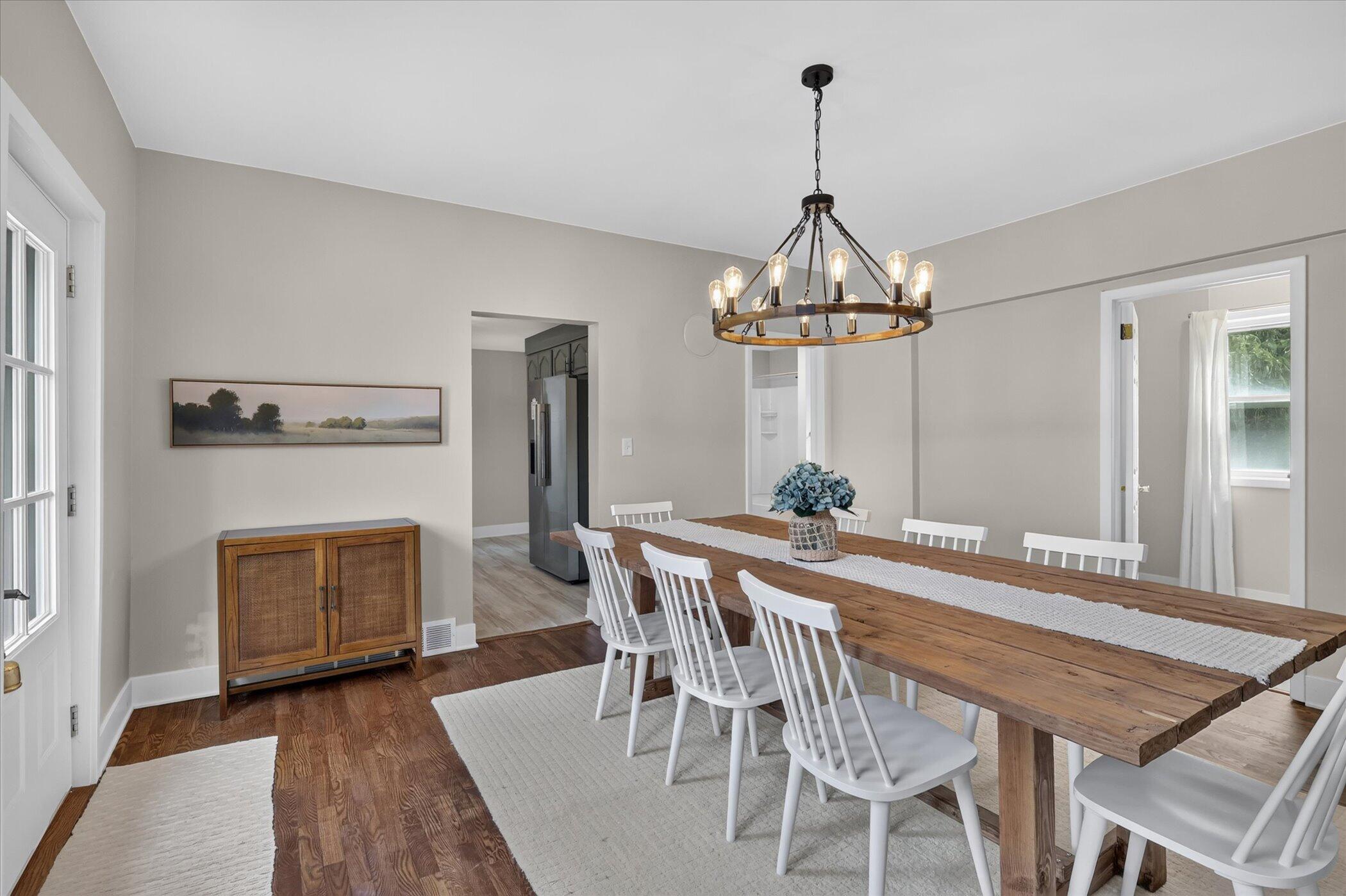 6816 Division Avenue N Property Photo 11