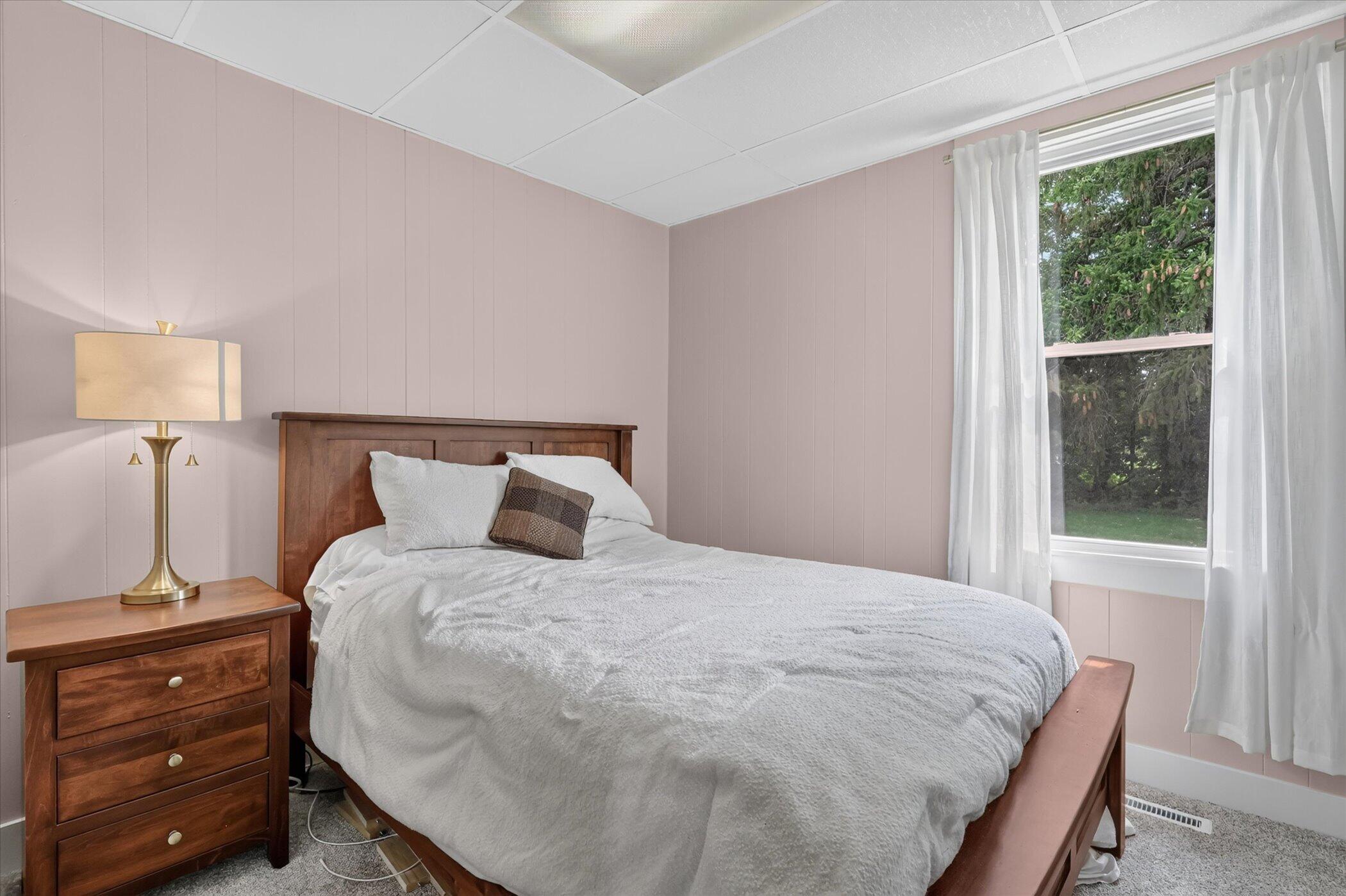 6816 Division Avenue N Property Photo 27