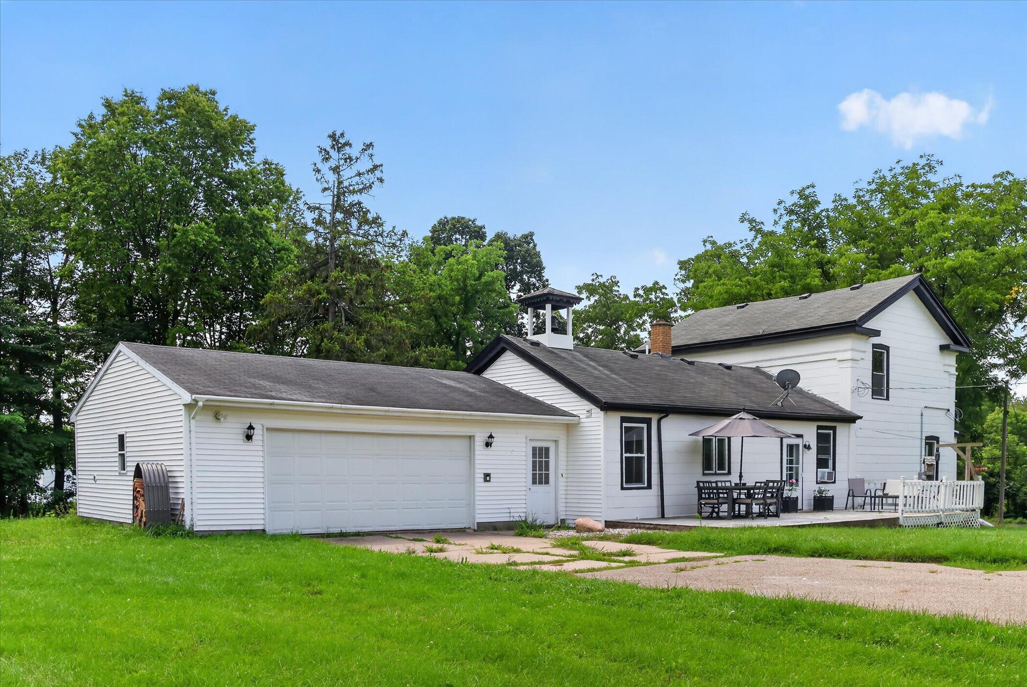 6816 Division Avenue N Property Photo 36