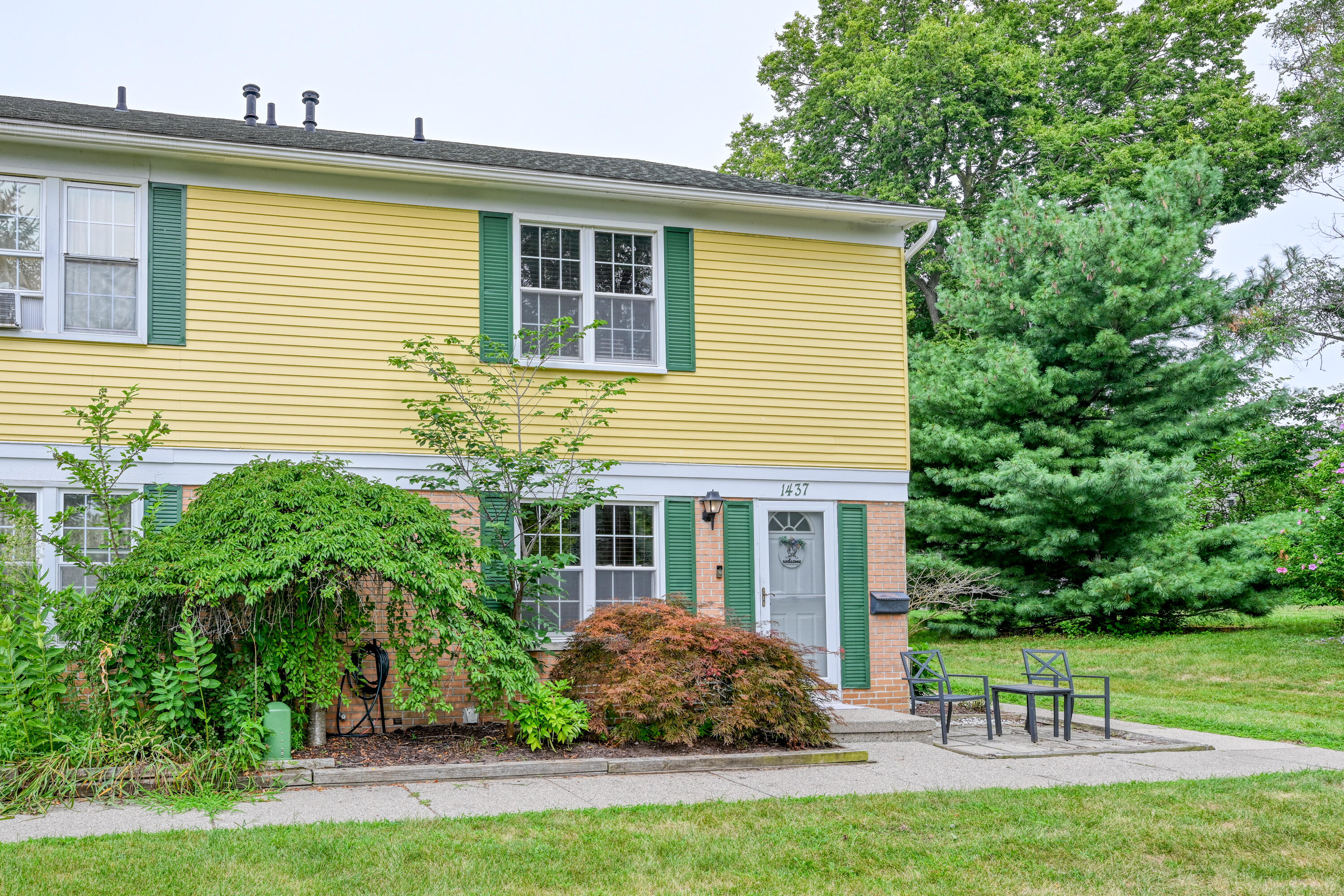 1437 Wingate Boulevard Property Photo 2