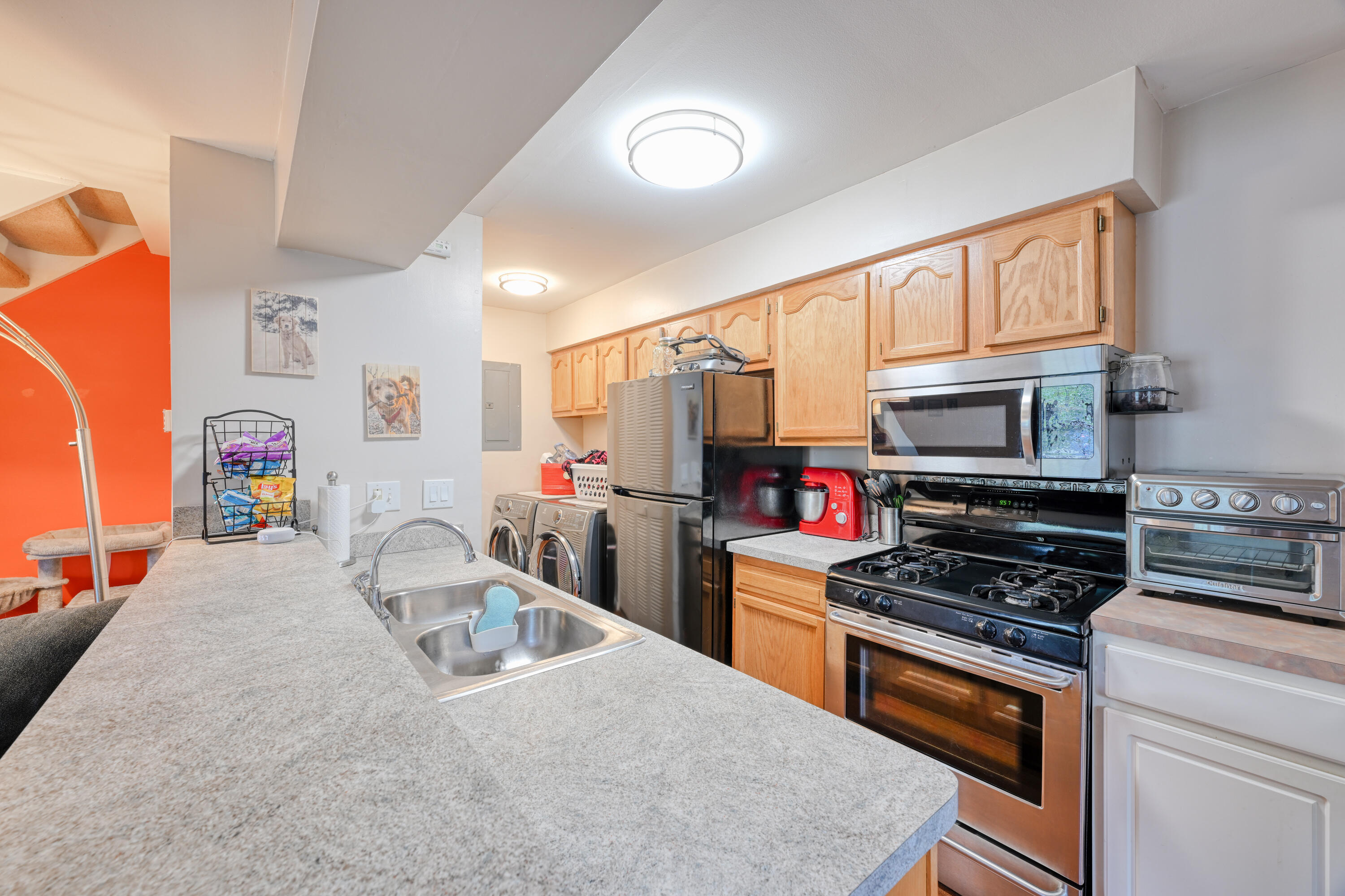 1437 Wingate Boulevard Property Photo 10
