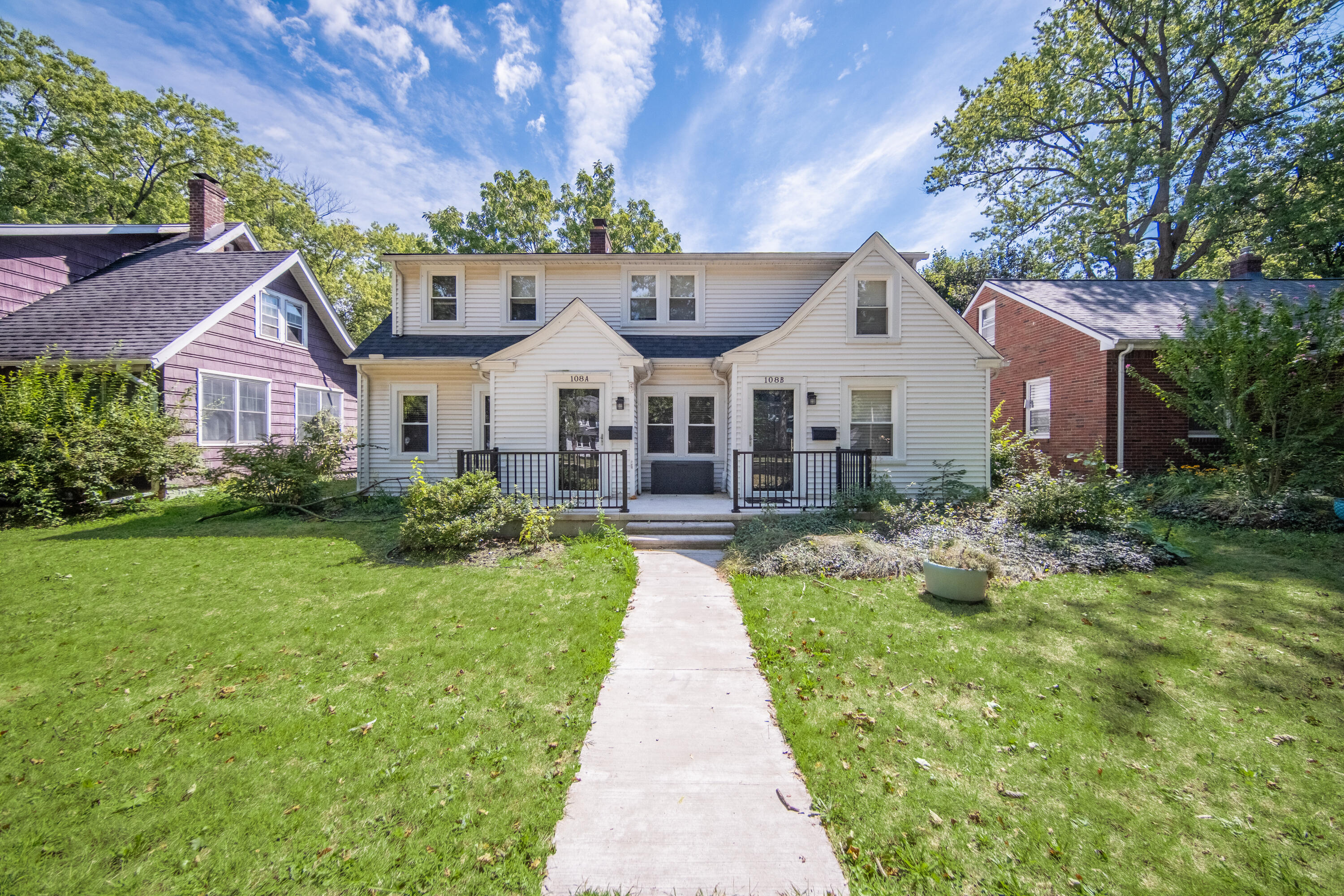 108 N Wallace Boulevard