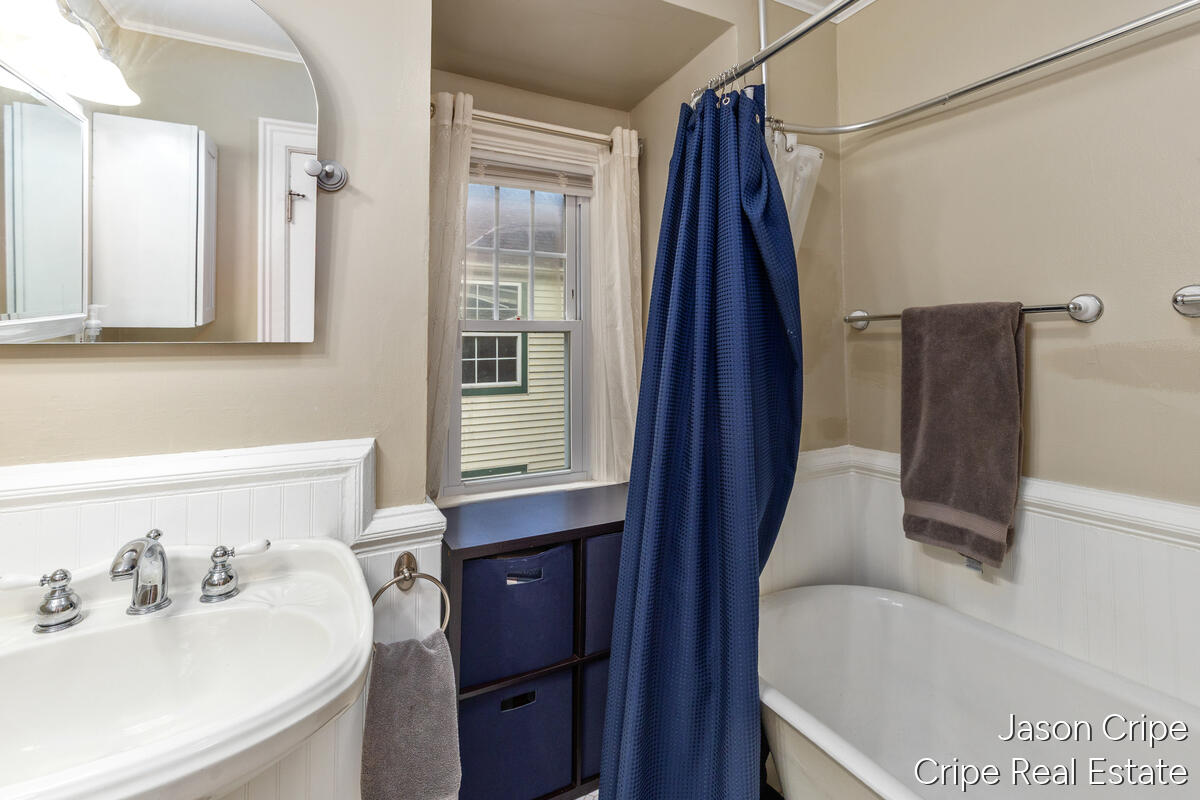 706 Lafayette Avenue Se Property Photo 33