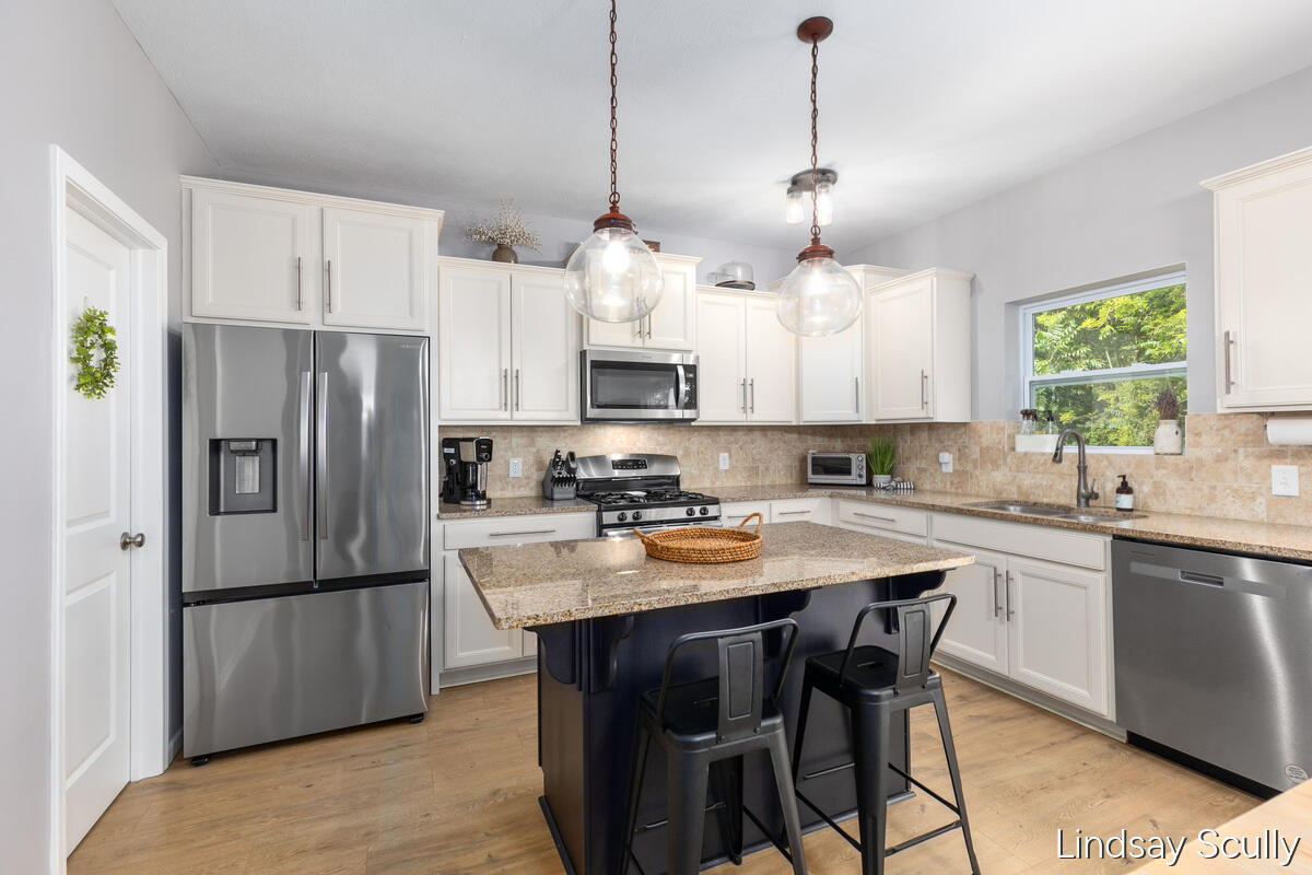 363 Minstehr Drive Property Photo 11