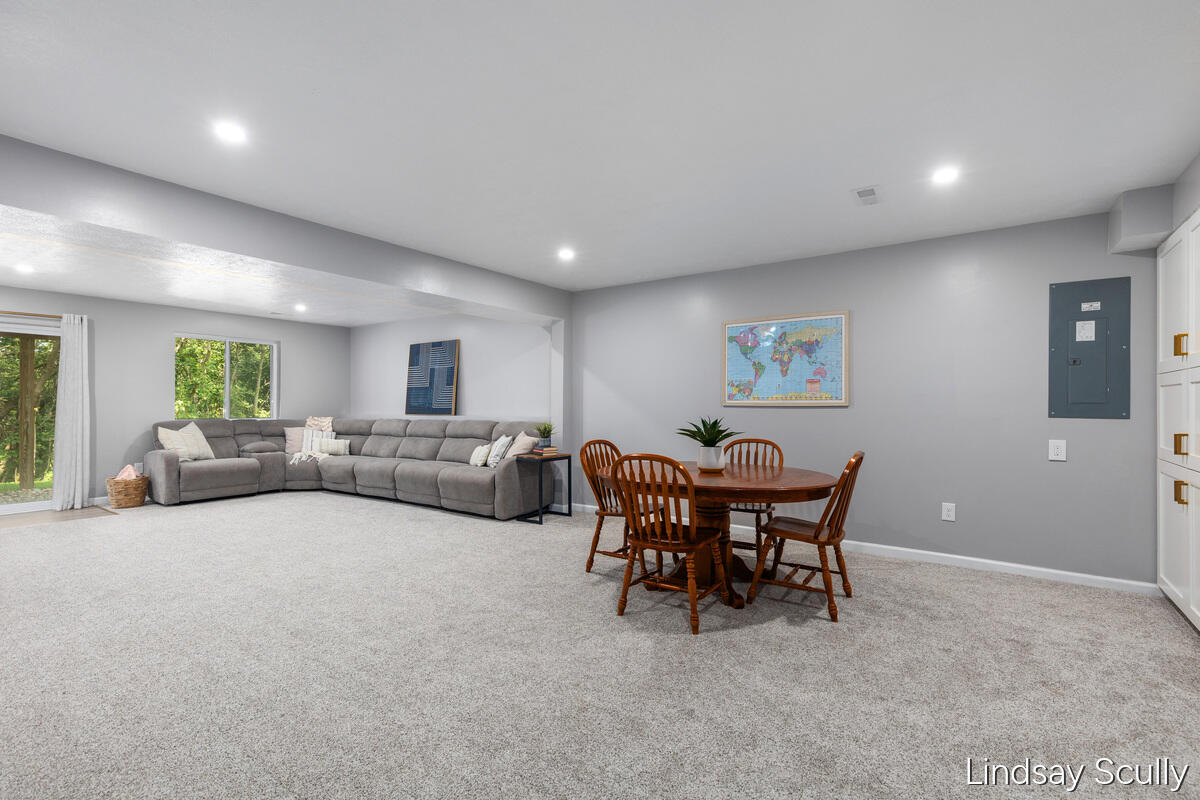 363 Minstehr Drive Property Photo 31
