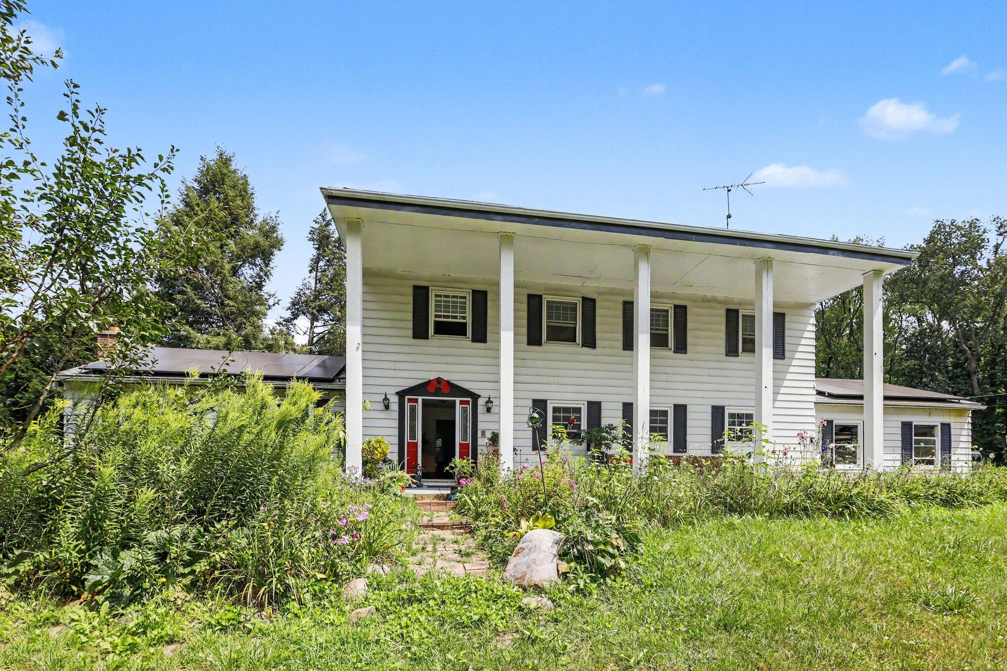 3715 Beckley Road Property Photo 3