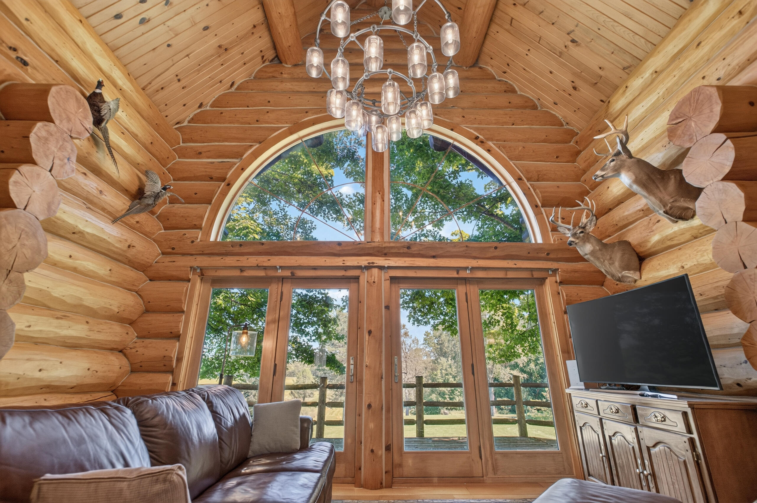 12680 Day Road Property Photo 9