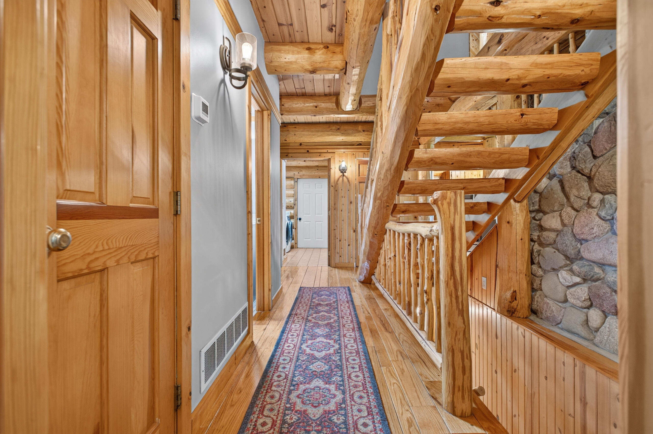 12680 Day Road Property Photo 21