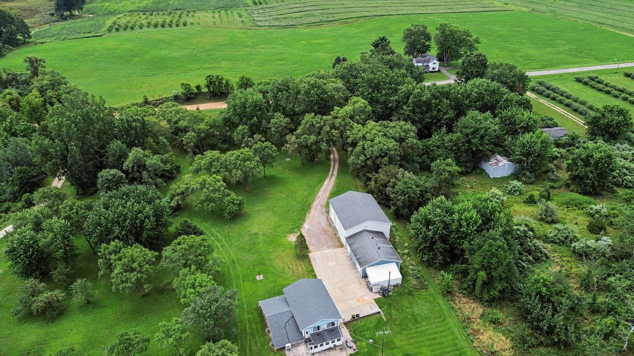 6793 Carmody Road Property Photo 1