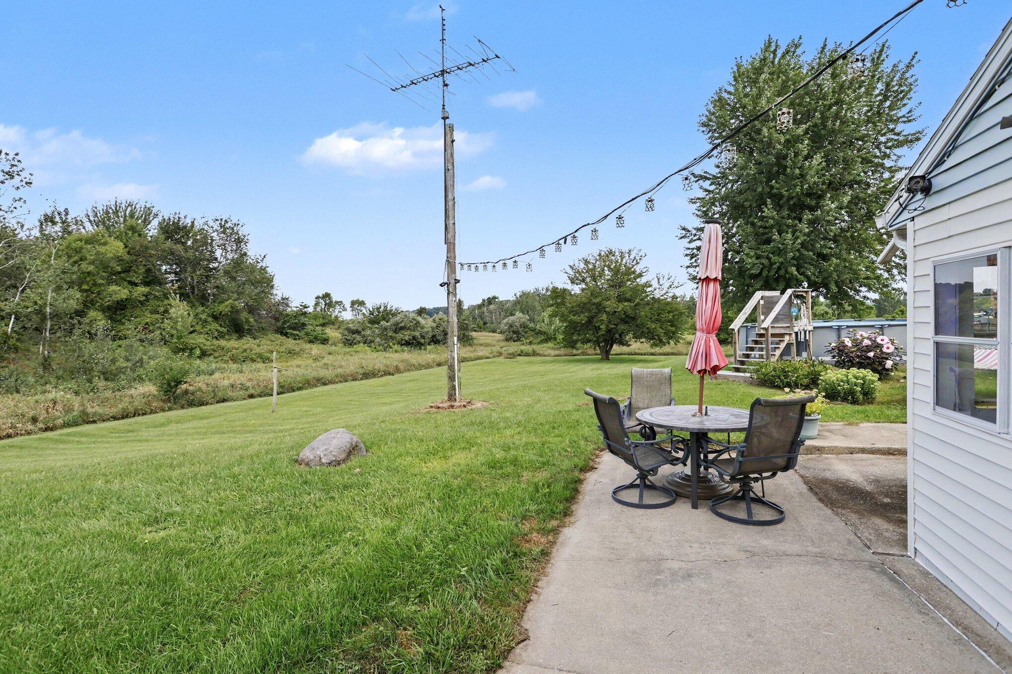 6793 Carmody Road Property Photo 6